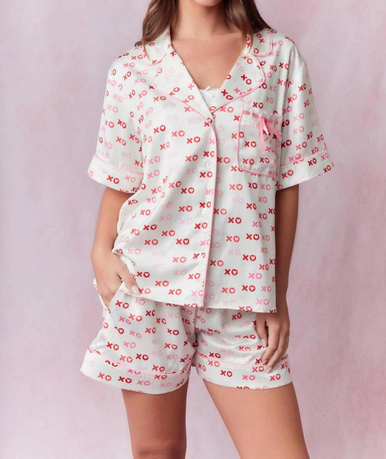 Xo Pajama Set In White/pink
