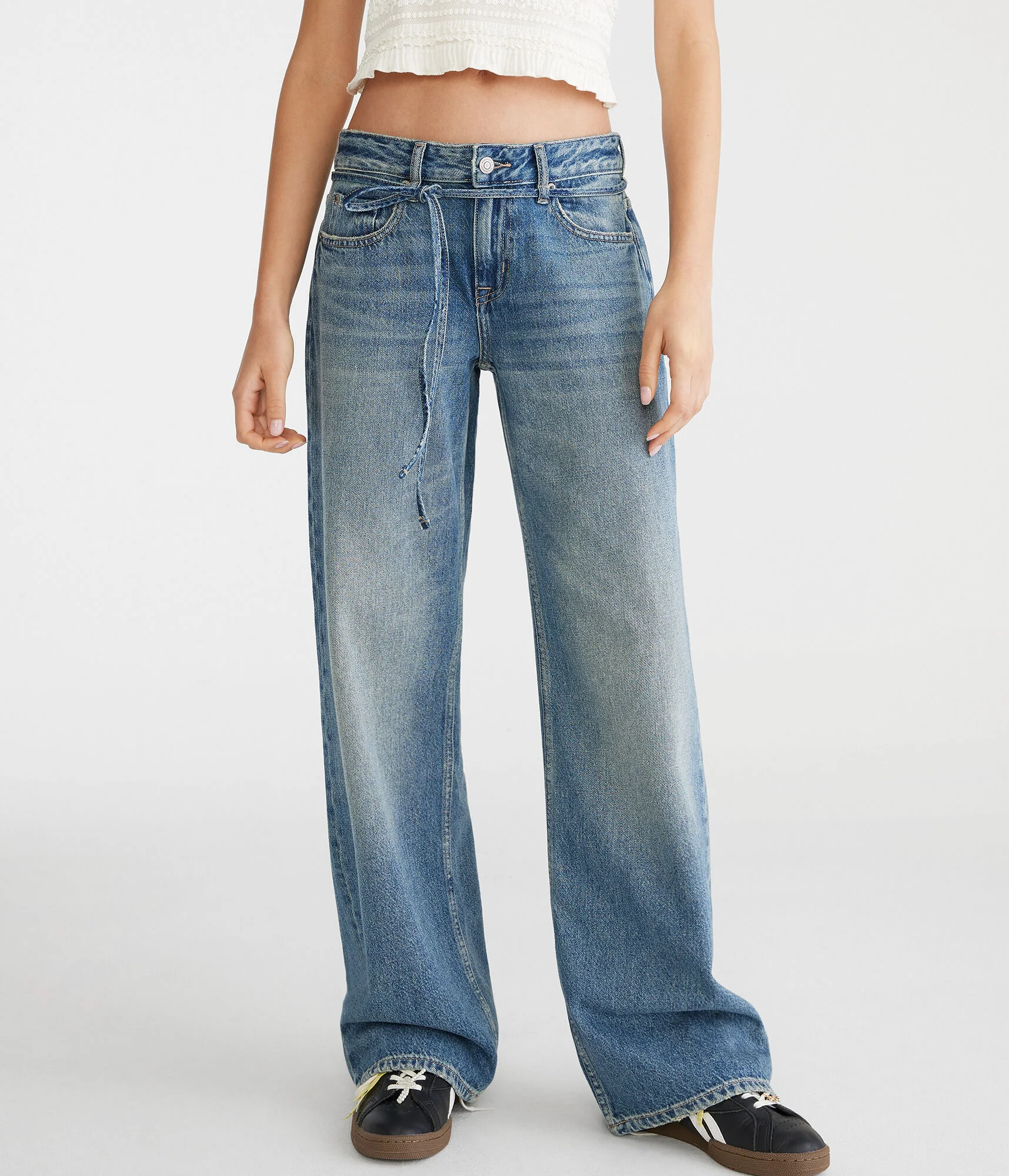 Aeropostale Low-Rise Baggy Wide Leg Jean
