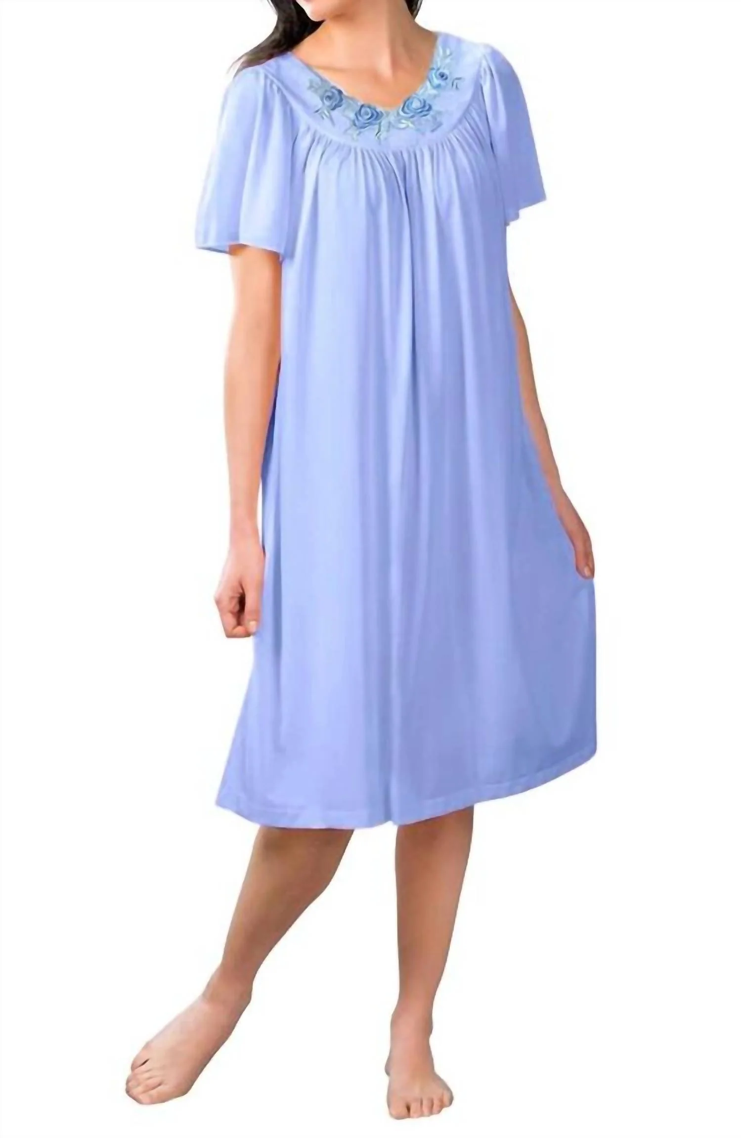 Short Gown With Flower Petal Embroidery And Flutter Sleeves In Lilac