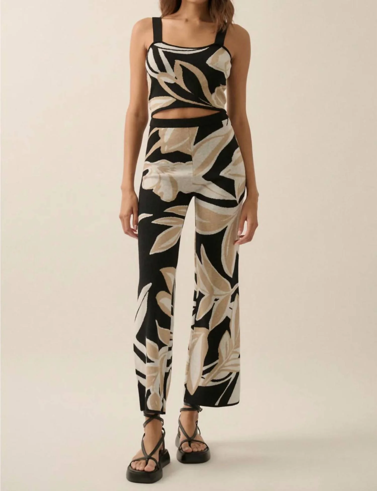 Jacquard Knit High-Waist Sweater Pants In Black