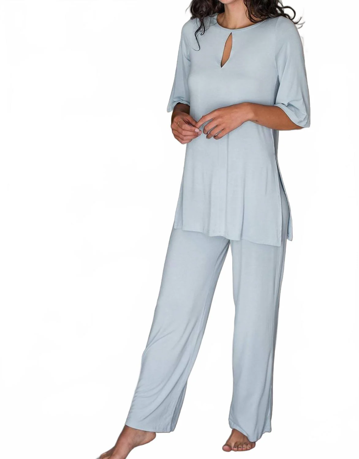 Kat Lounge Bamboo Pajama Set In Sky