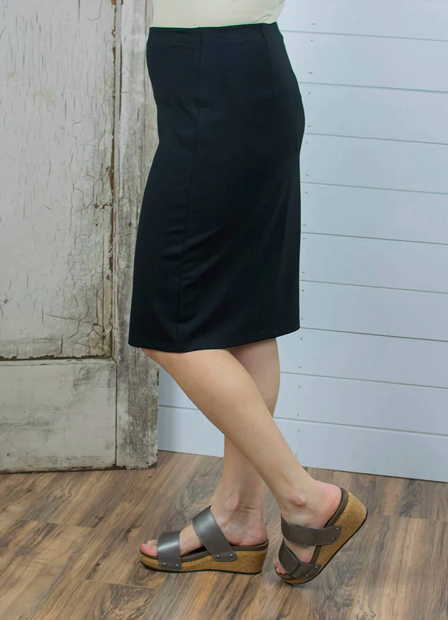 Women's Pencil Skirt In Black