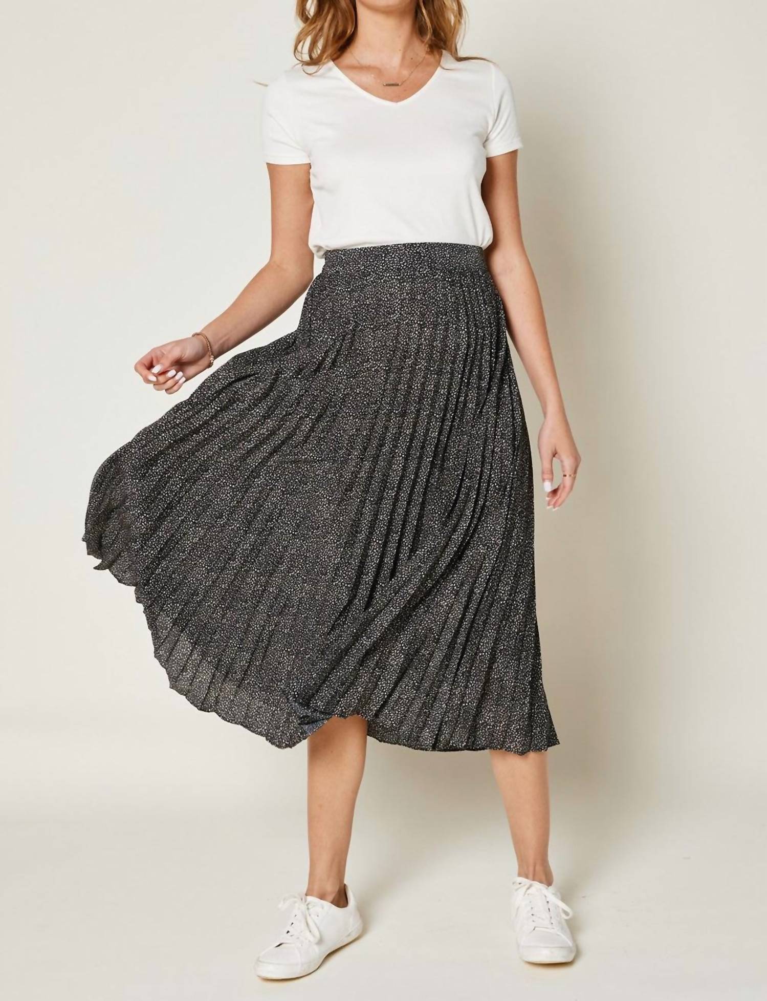 Pleated Skirt In Deep Navy