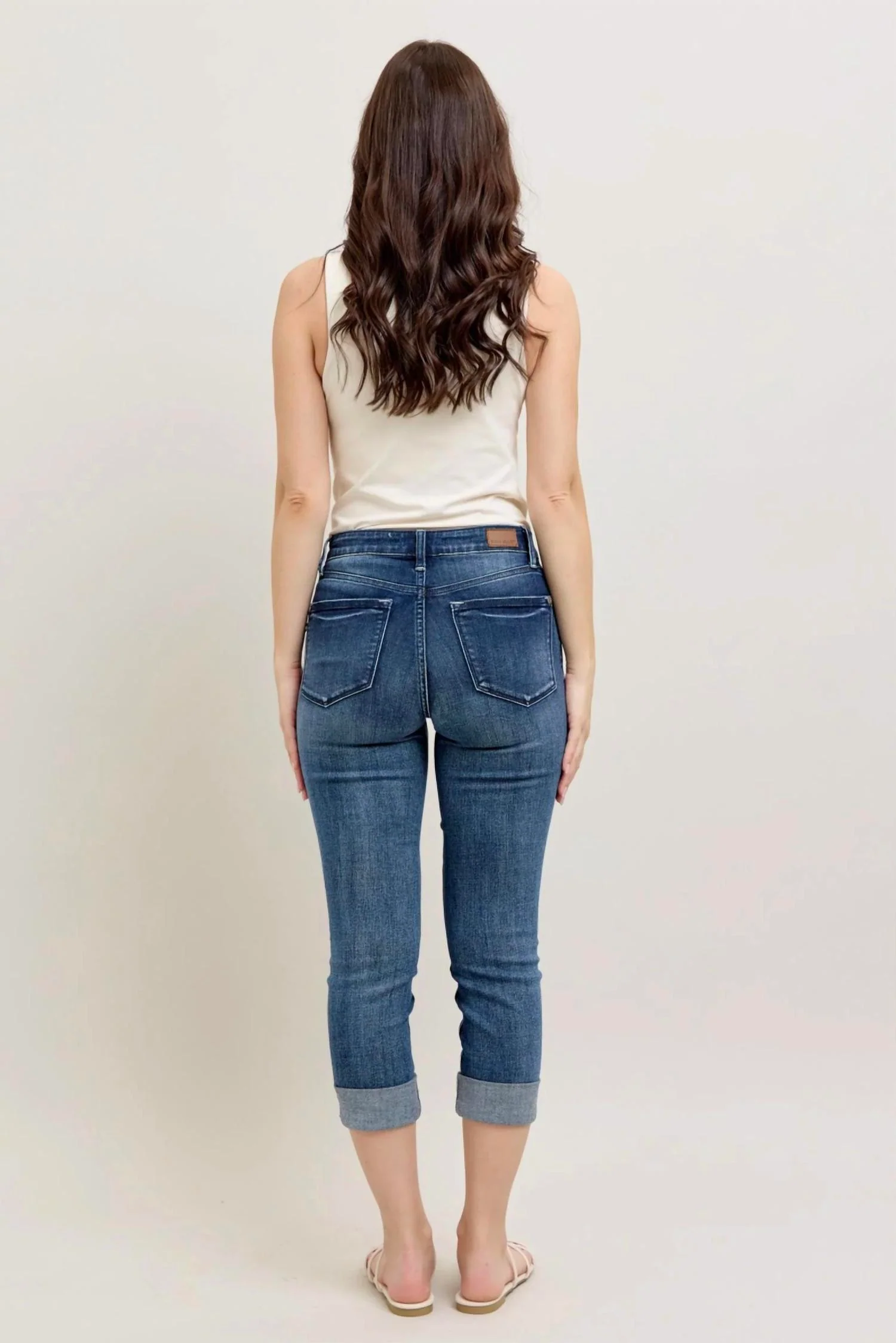 Cuffed Capri Jeans In Dark Wash