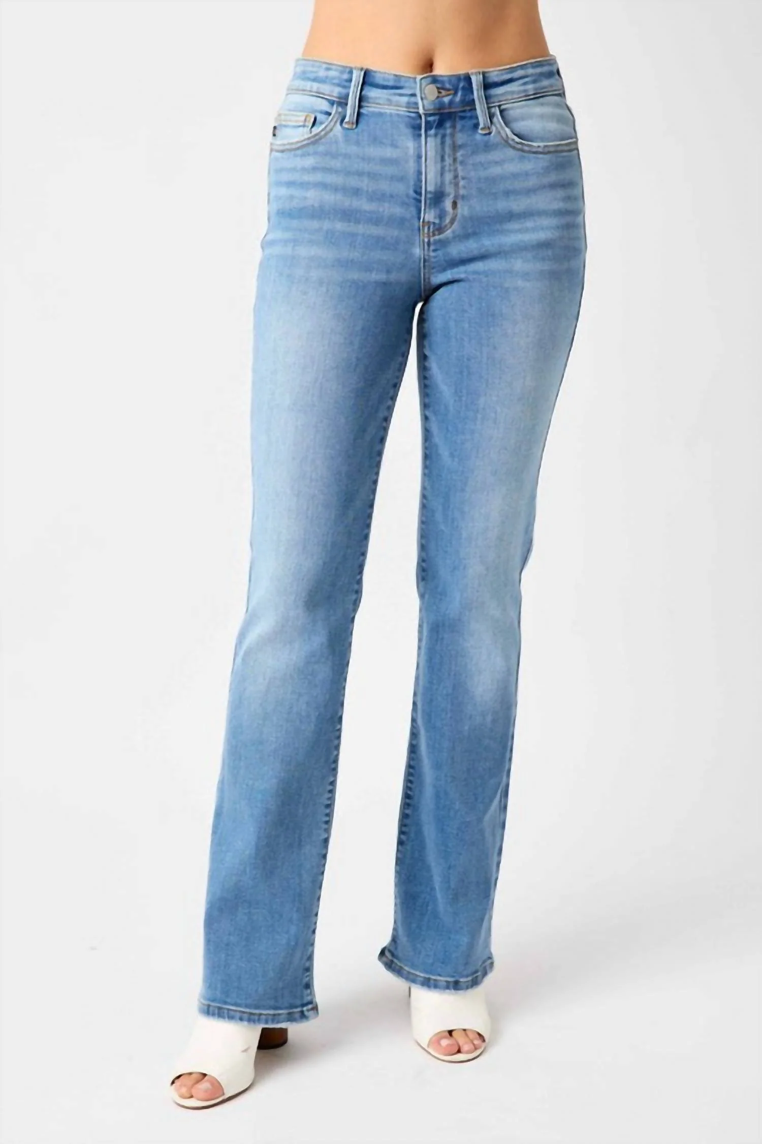 Mid Rise Bootcut Jeans In Medium