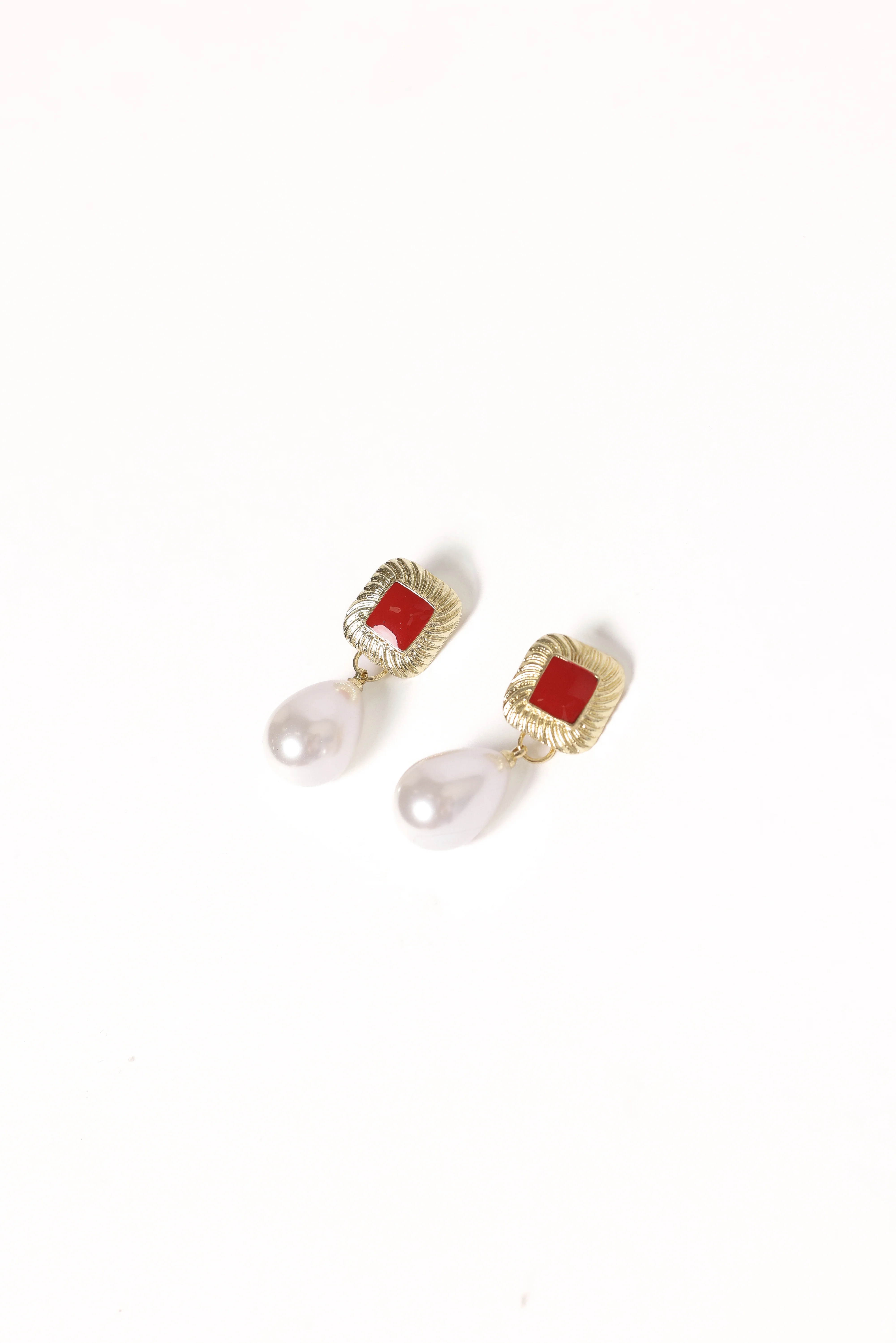 Rosalind Earrings - Gold/Pearl