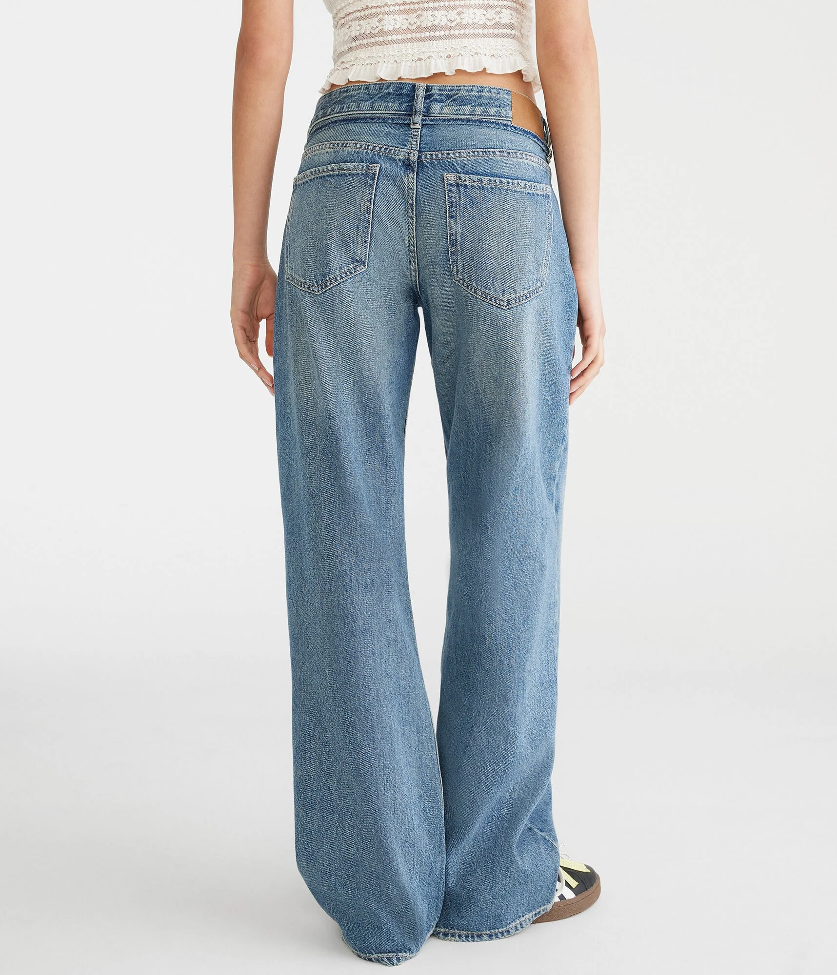 Aeropostale Low-Rise Baggy Wide Leg Jean