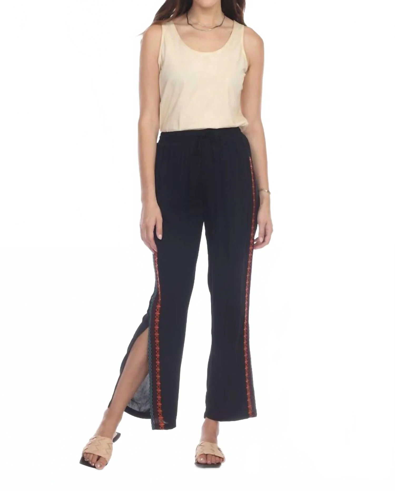 Women's Crinkled Pull On Pant In Black
