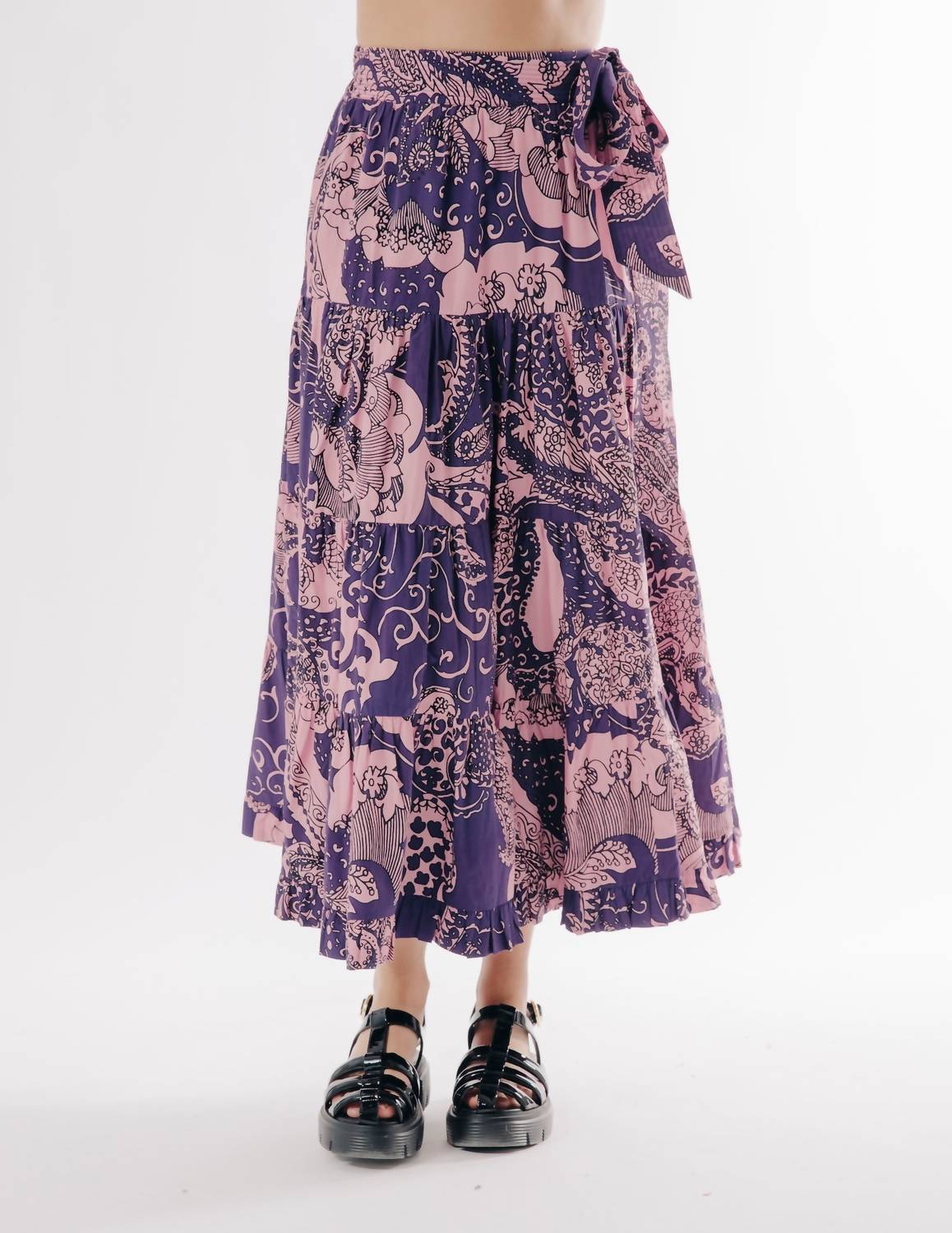 Wanda Tiered Skirt In Rolling Winds Print