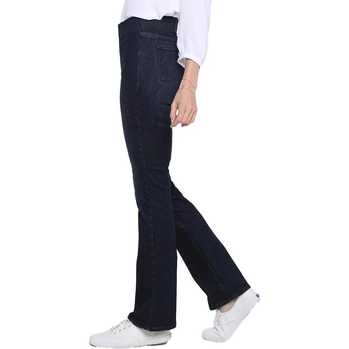 Womens Slim Pull-On Bootcut Jeans
