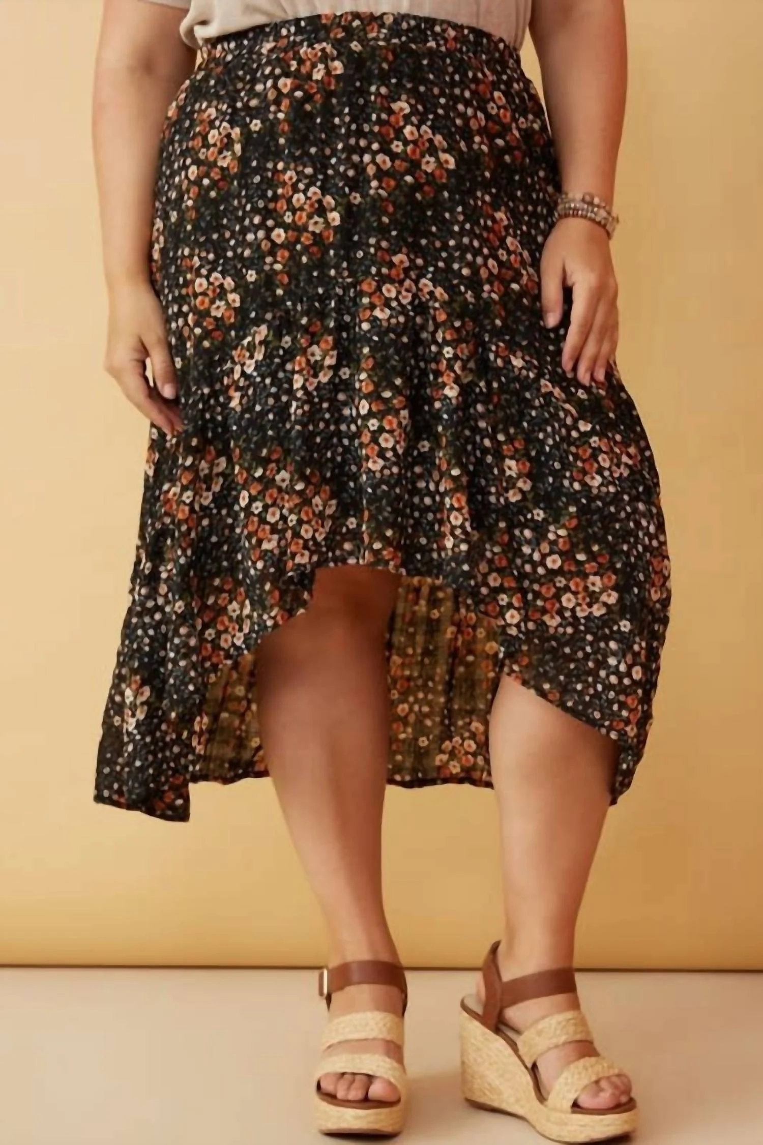 Textured Floral Print Asymmetric Midi Skirt - Plus In Black Multi
