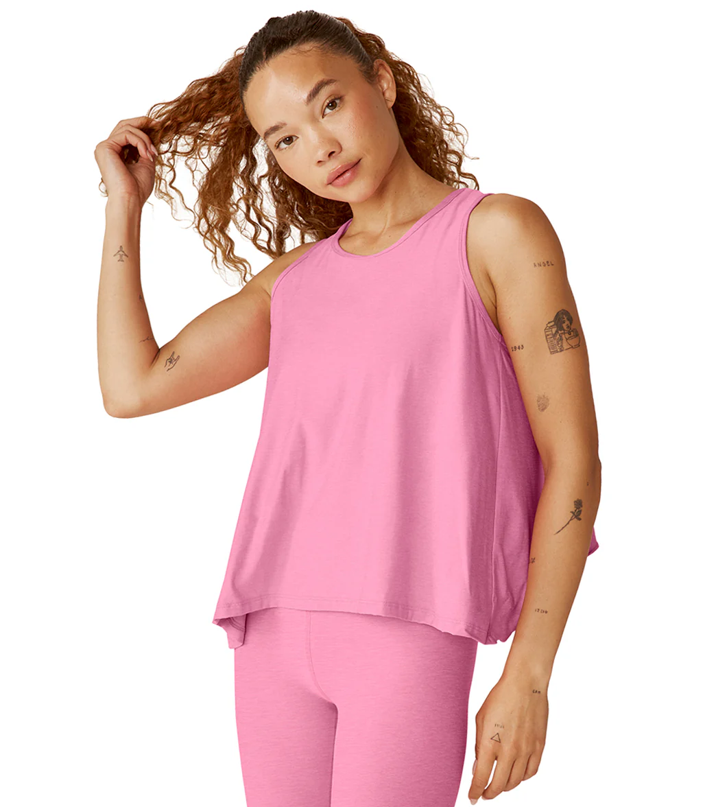 Beyond Yoga Featherweight Flutter Tank
