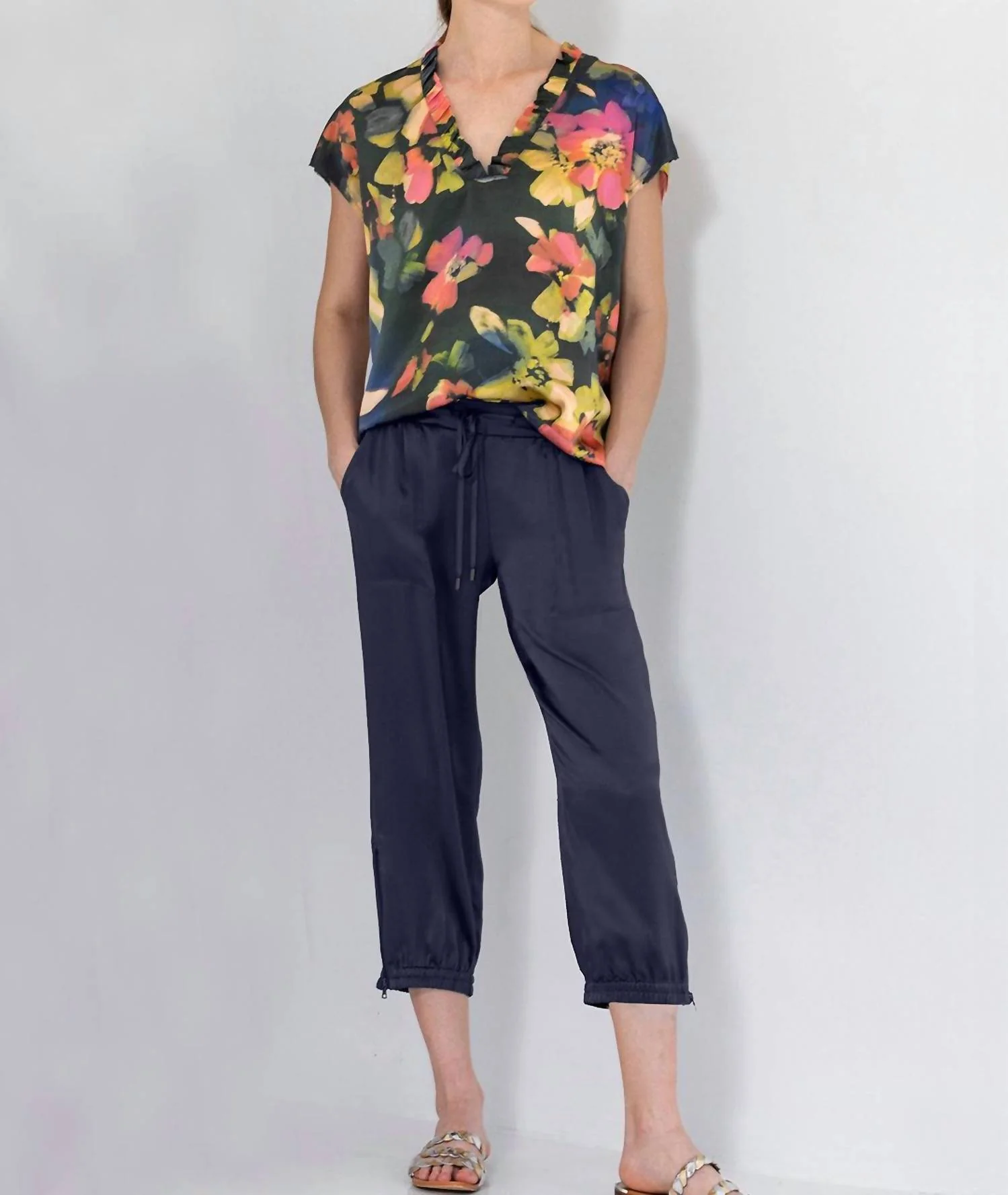 Luxe Parachute Capri Pant In Midnight