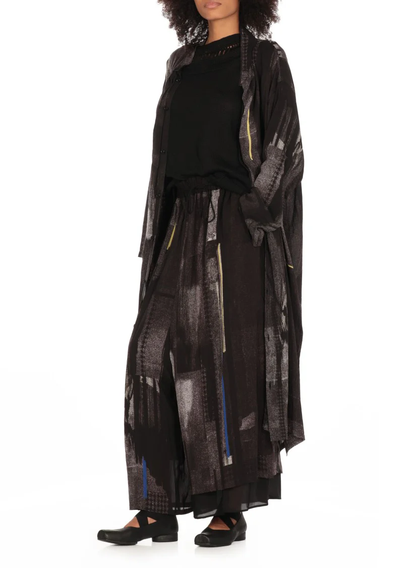 Pants With Geometric Pattern