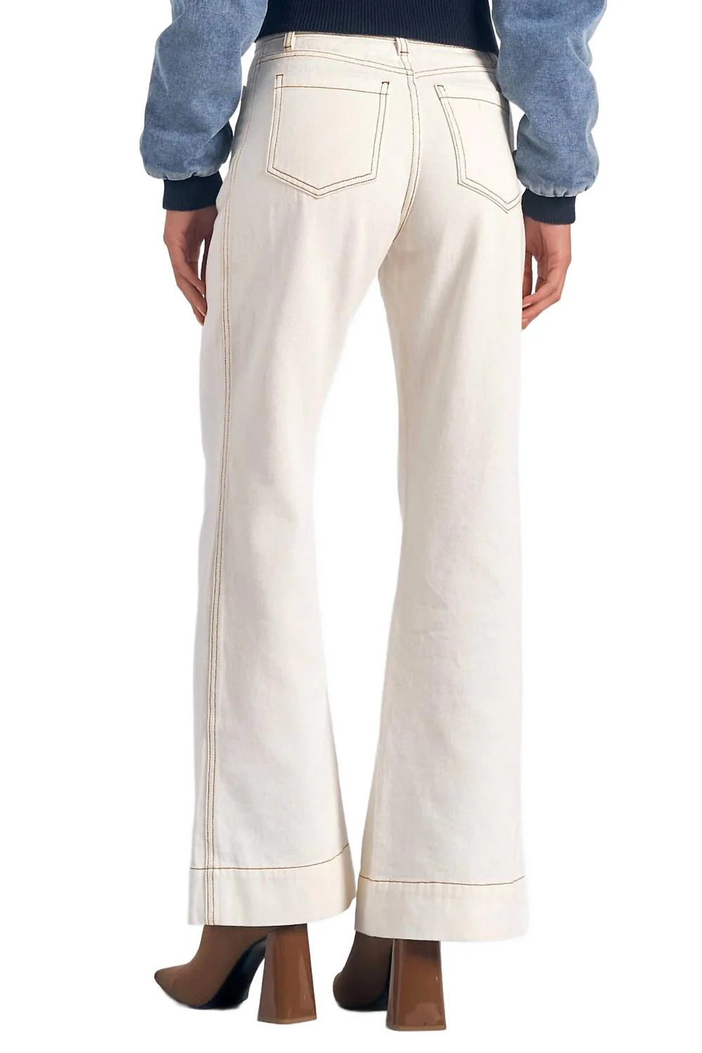 Wide Leg Jeans In White
