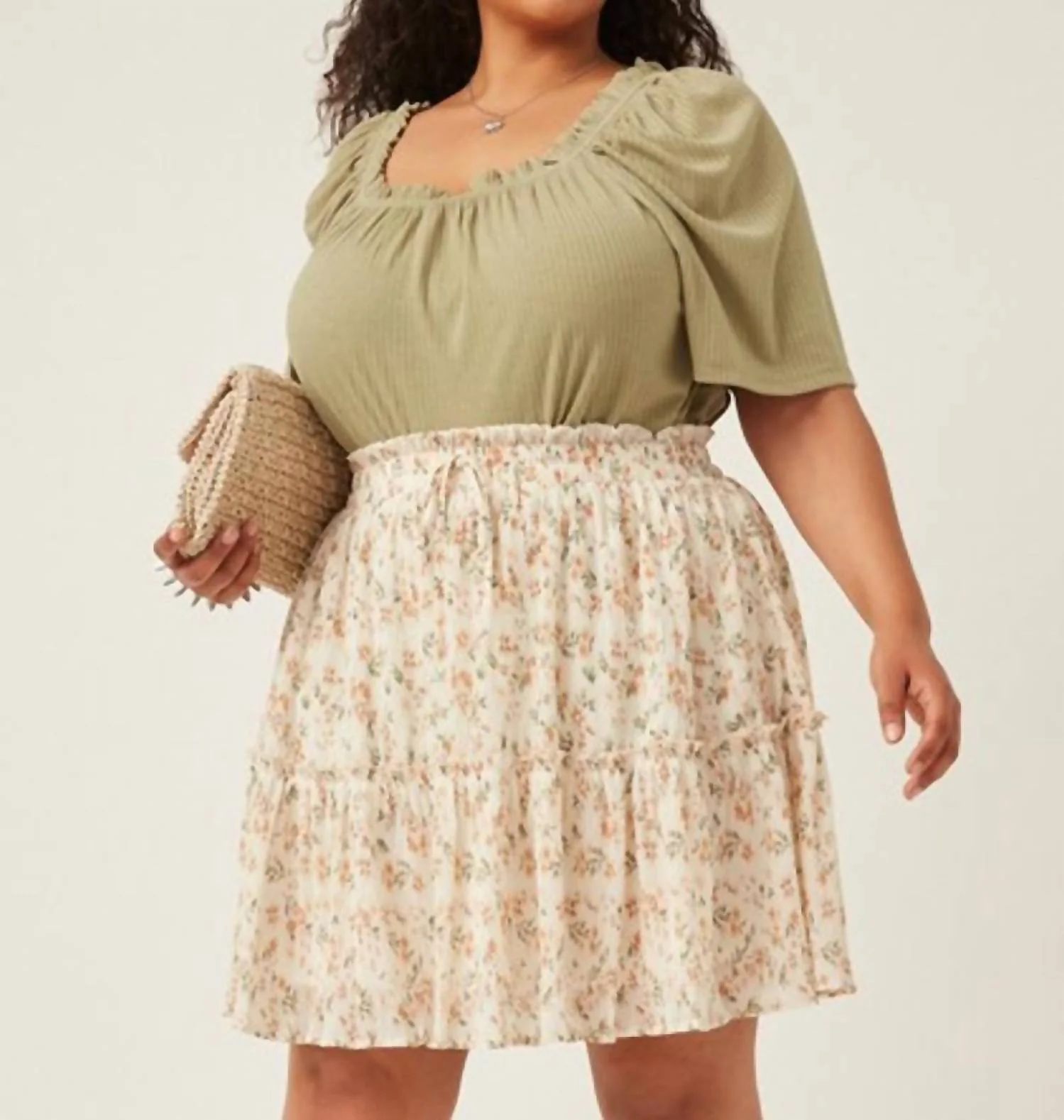 Crinkle Textured Elastic Waist Tiered Skirt - Plus In Ivory