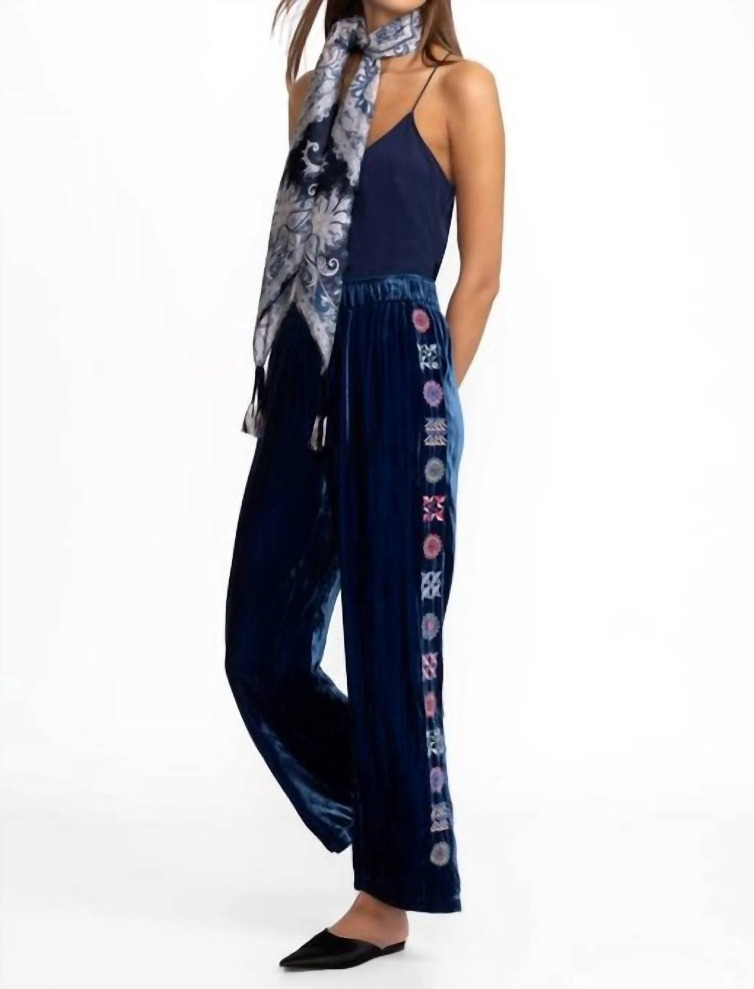 Velvet Wide Leg Pant Nikkola In Bellwether