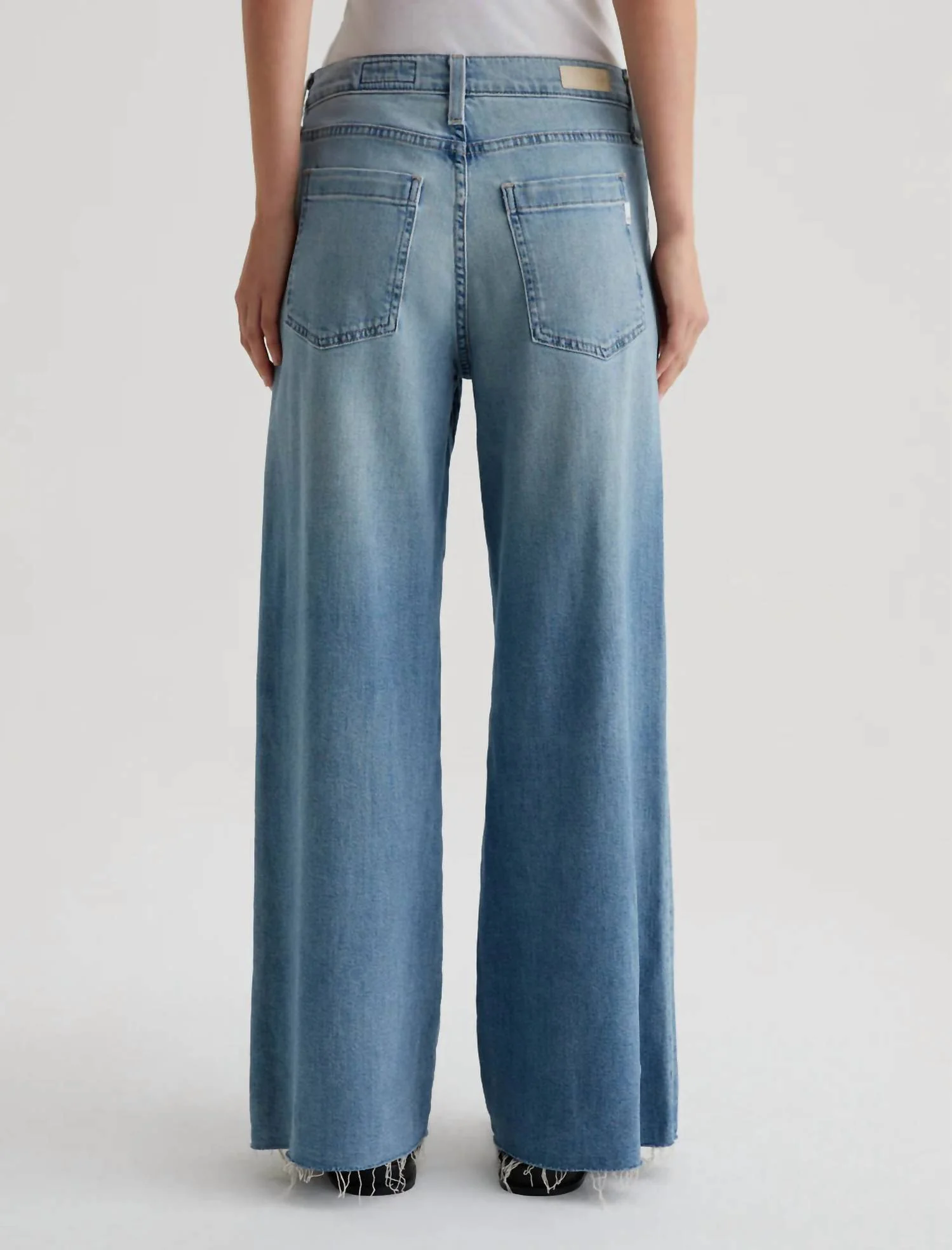 Stella Ankle Jean In Aries