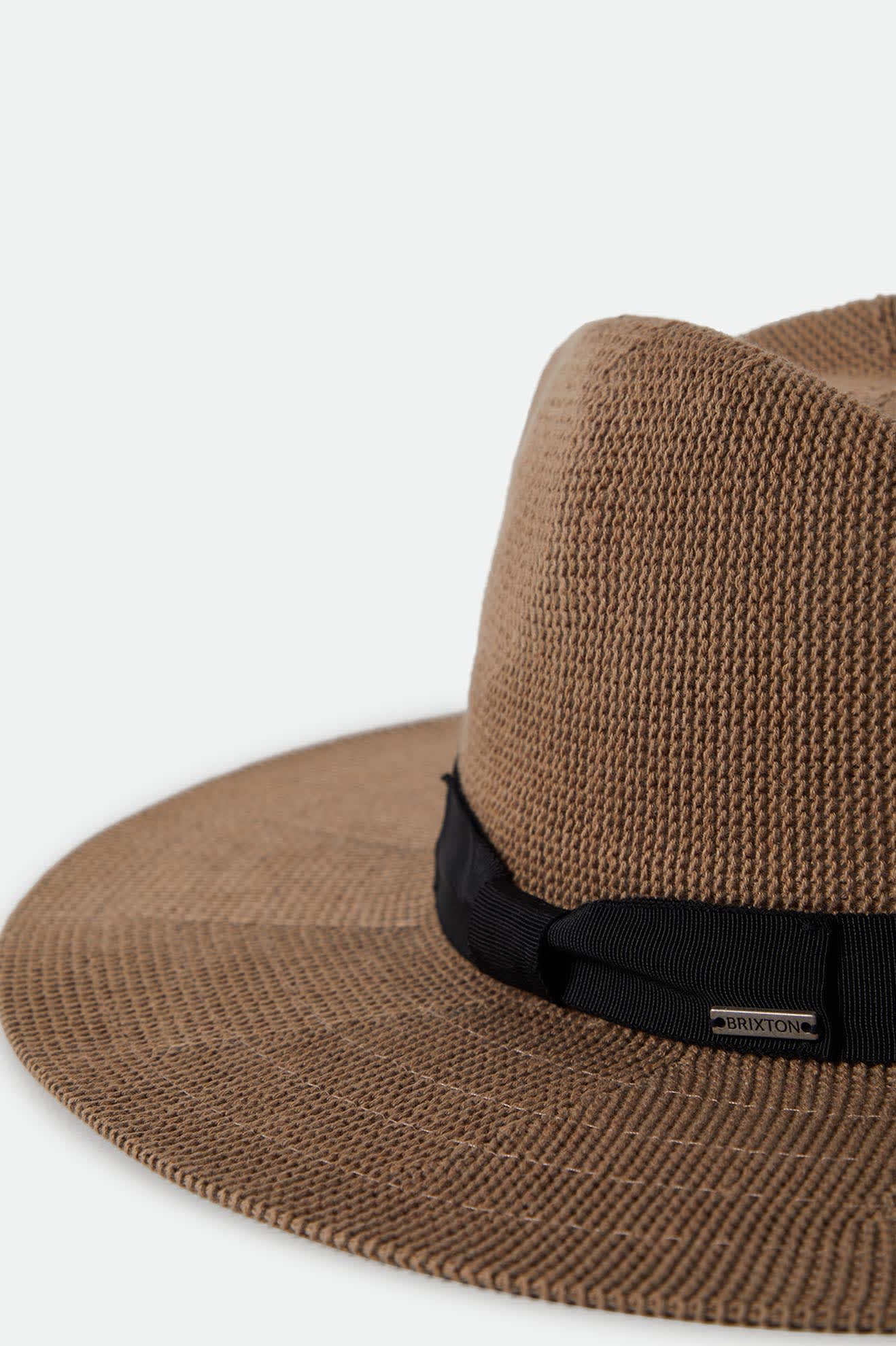 Lyons Knit Packable Hat - Dark Tan/Black