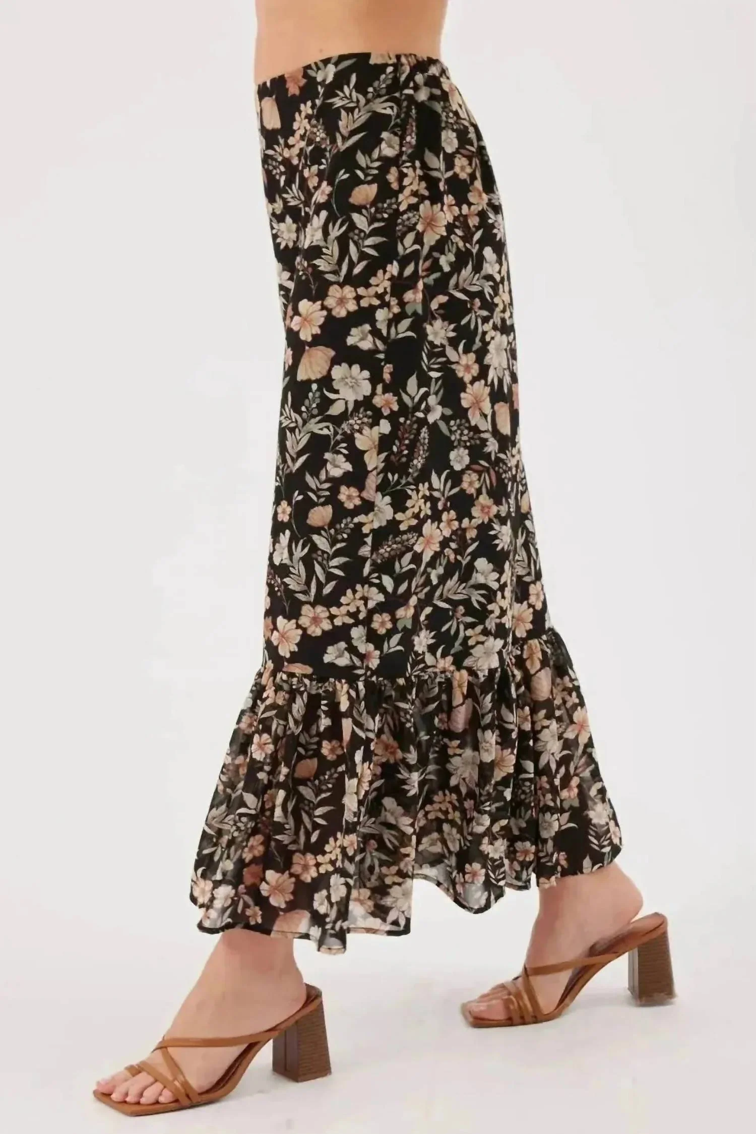 Tara Midi Skirt In Black Multi