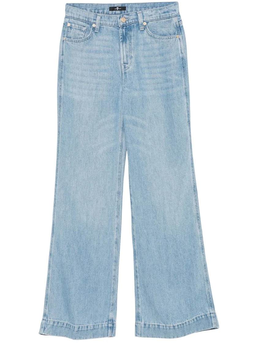 Wide-Leg High-Waisted Denim Jeans In Light Wash