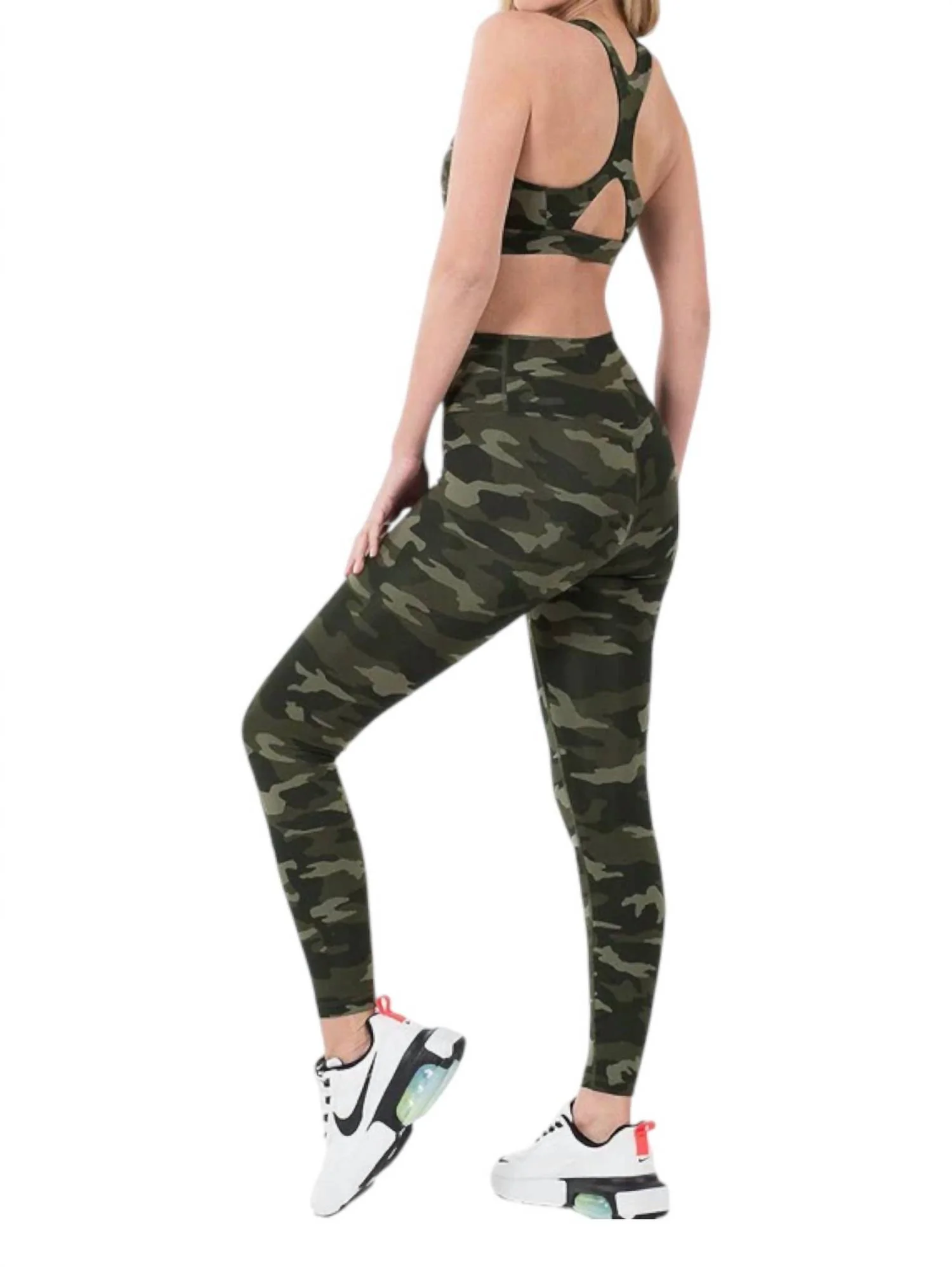 Workout Outfit Set In Army Green