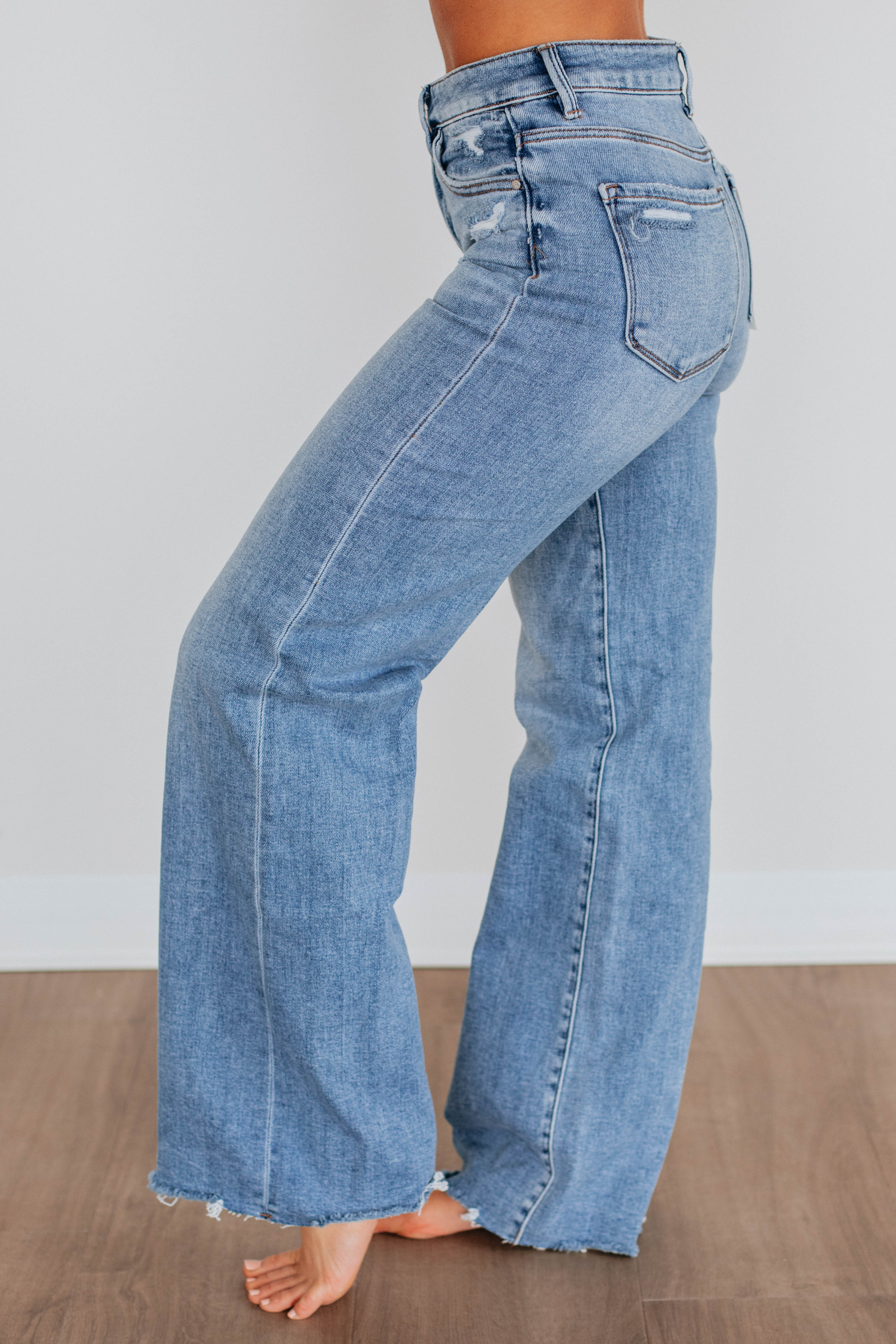 Adelyn Risen Jeans - Medium Wash