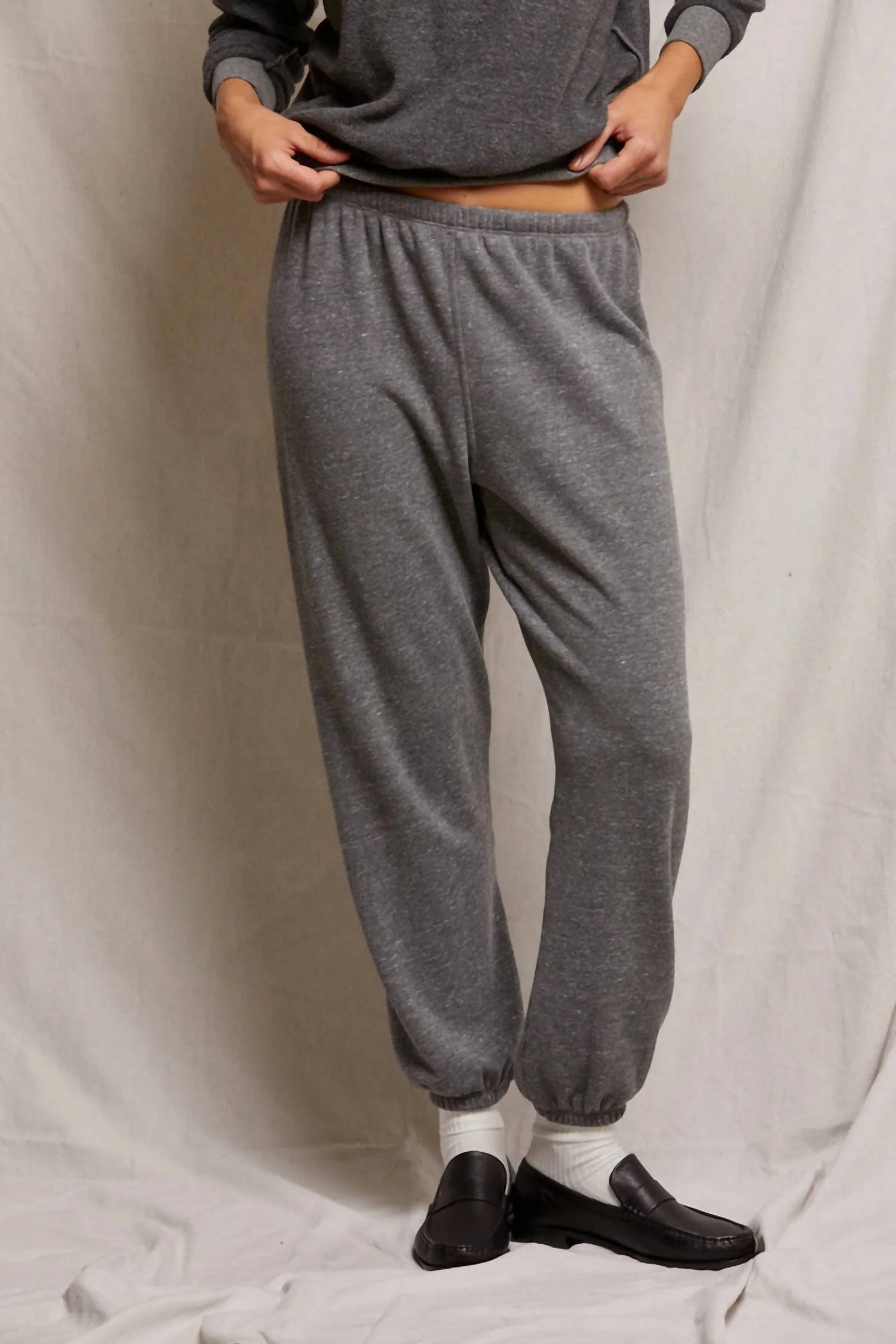 Stevie Cotton Fleece Easy Sweatpant In Dark Heather Grey