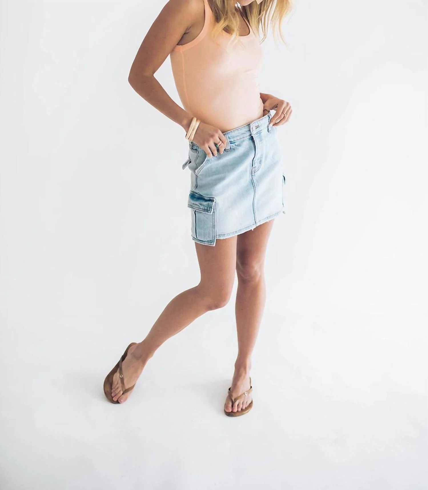 Cargo Mini Skirt In Light Stone Wash