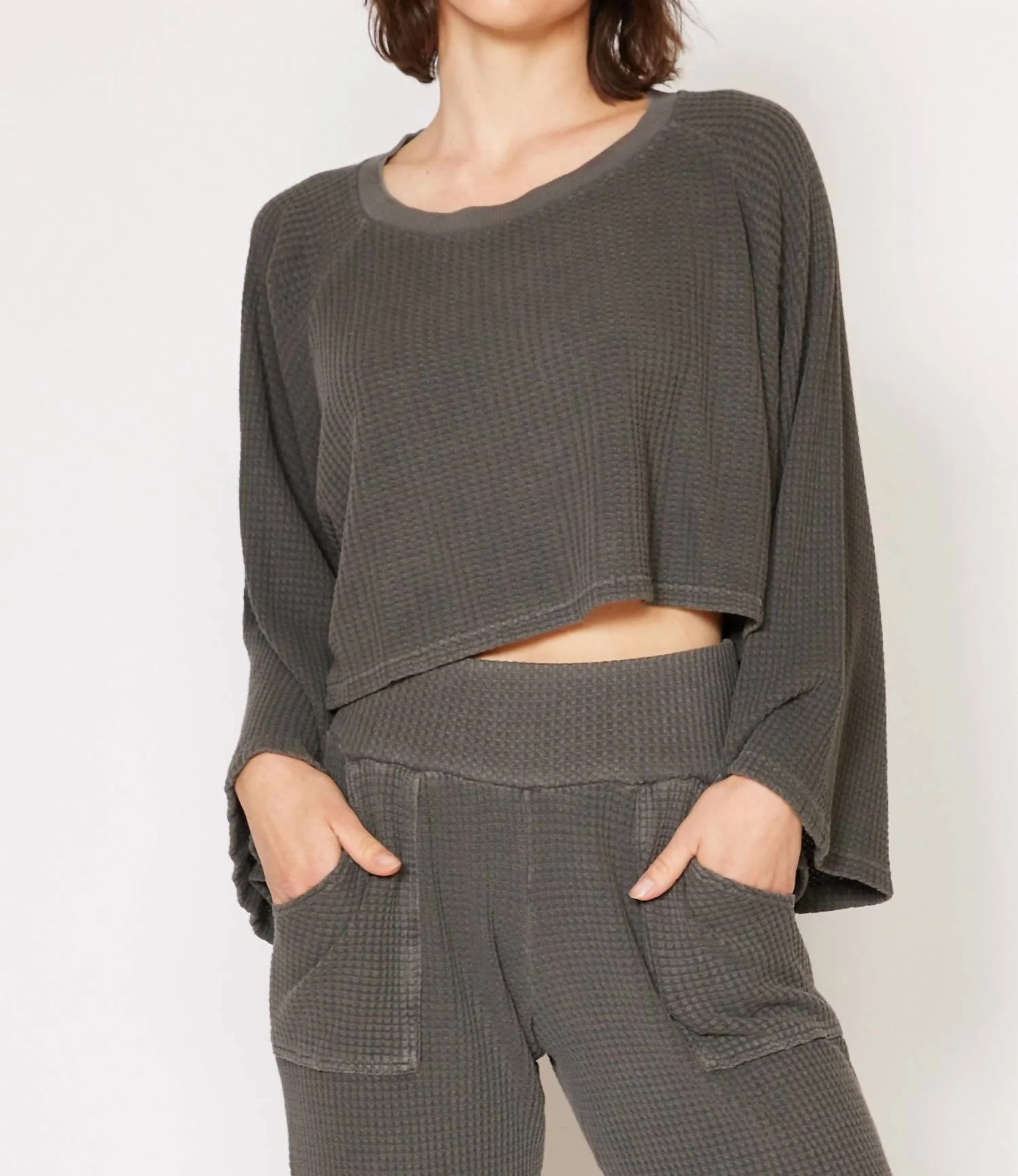 Lotus Waffle Top In Vintage Black