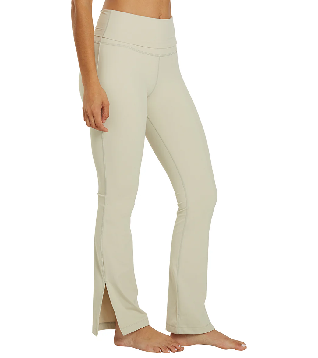 Cream Yoga Angel Flare