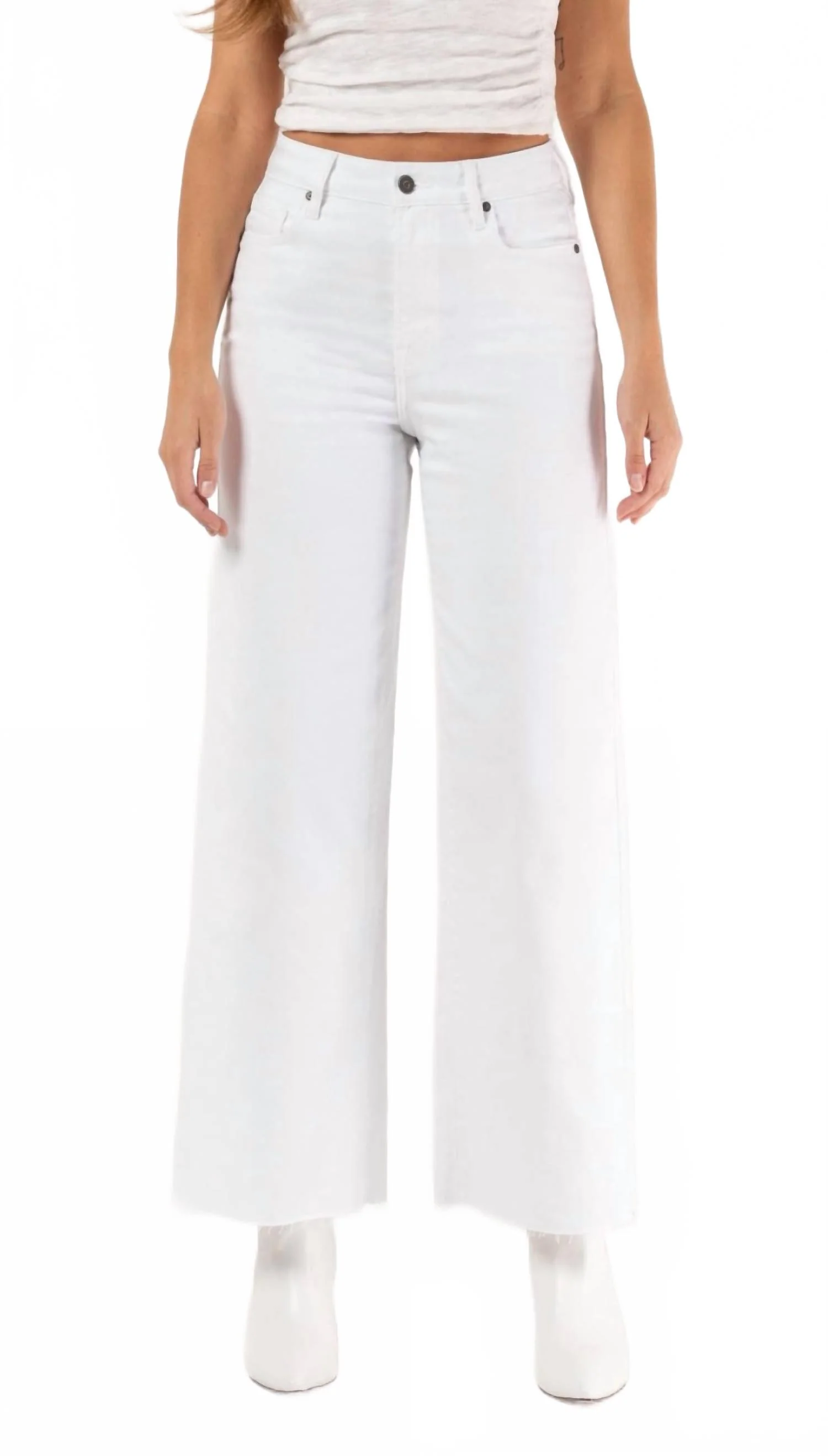 Nori Clean Cropped Wide Leg Jeans In White