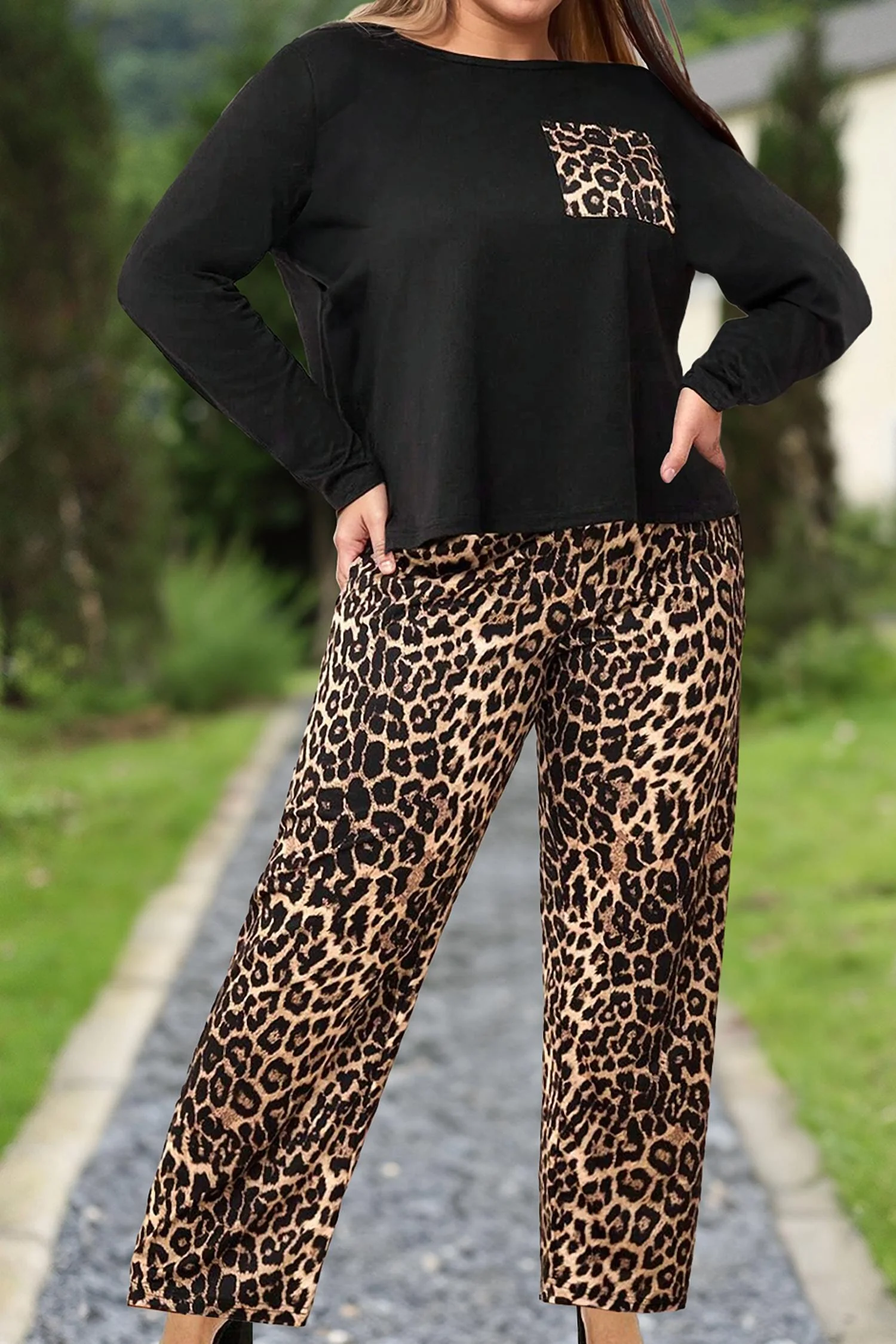Leopard Top And Pants Set In Black