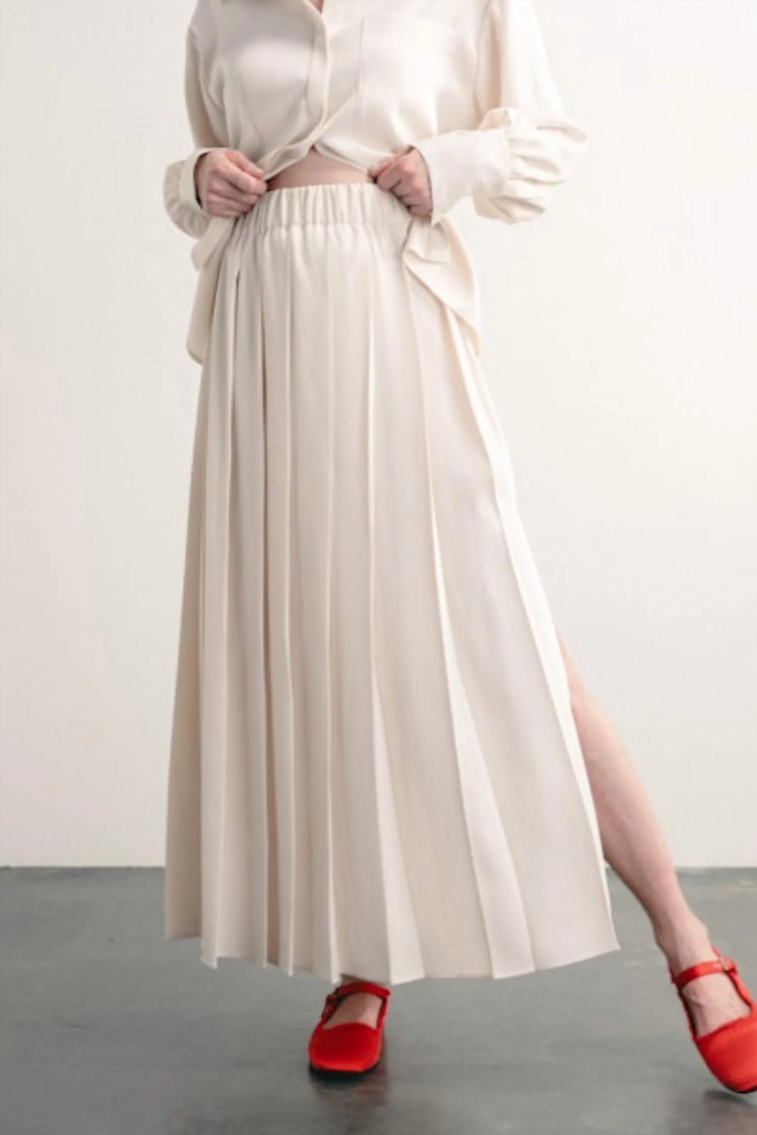 Prudence Maxi Skirt In Pearl