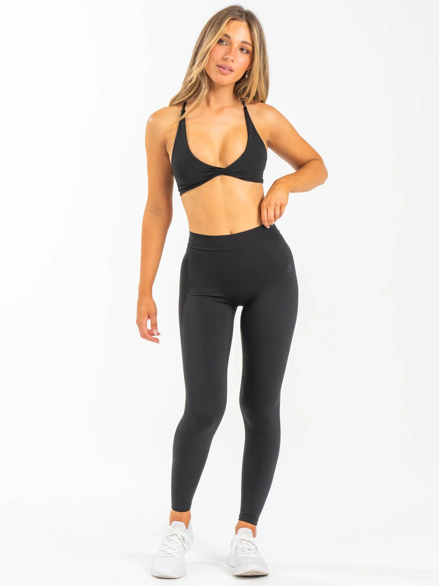 NKD Twist Sports Bra - Black
