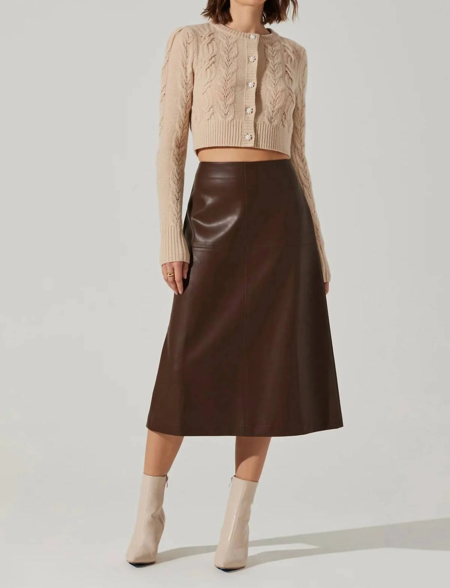 Yuria Faux Leather Midi Skirt In Brown