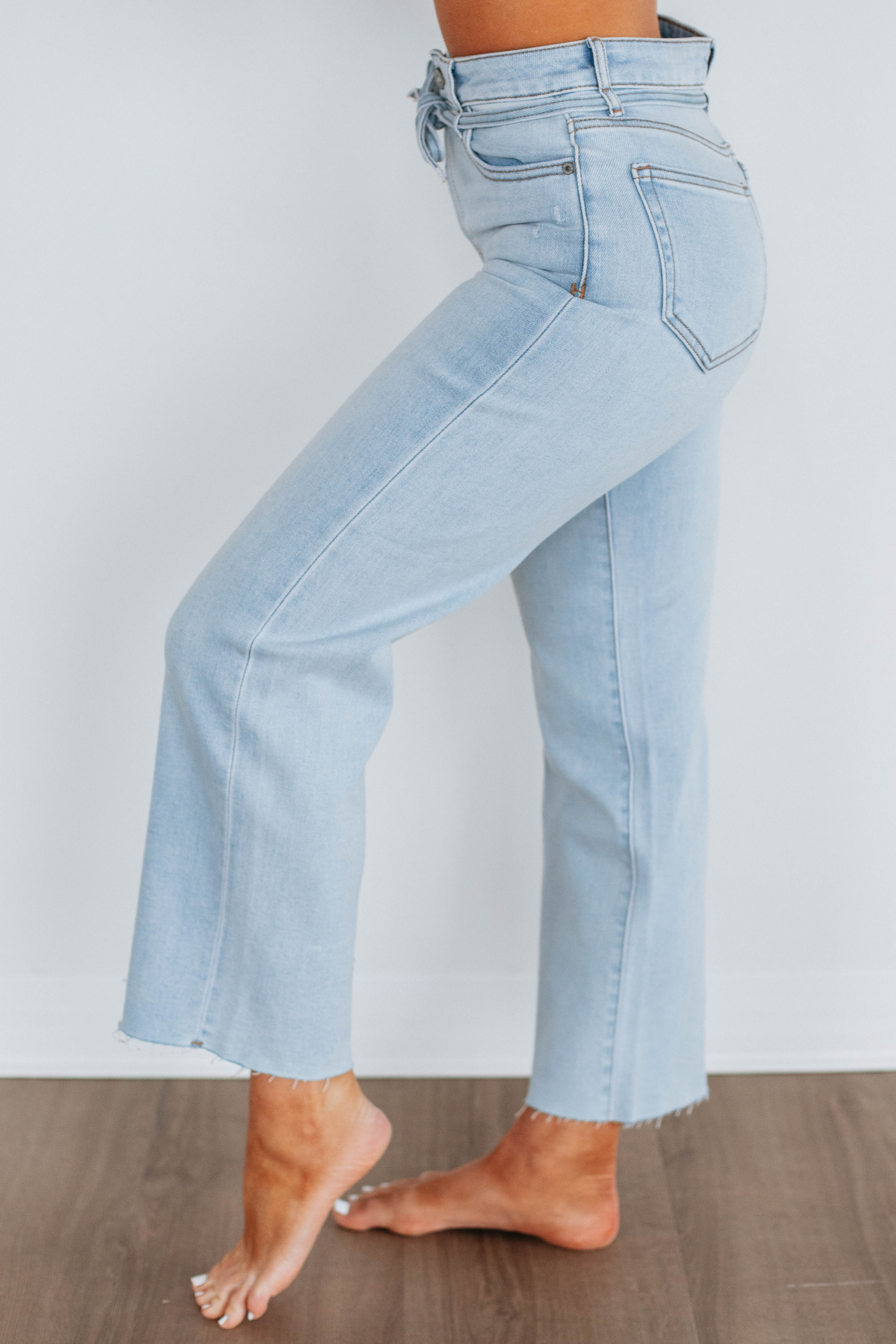 Ella Hidden Jeans - Light Wash