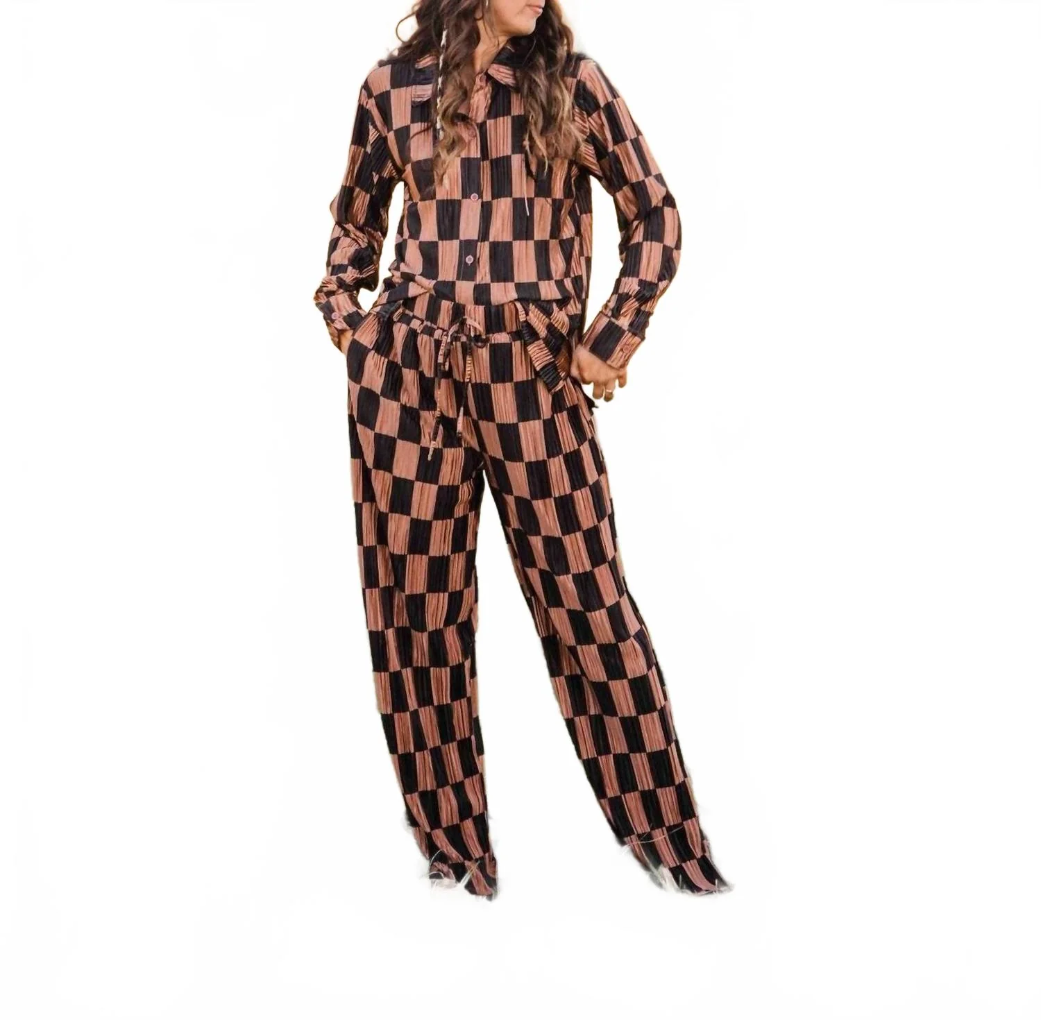 Daisy Checkered Set In Taupe/black