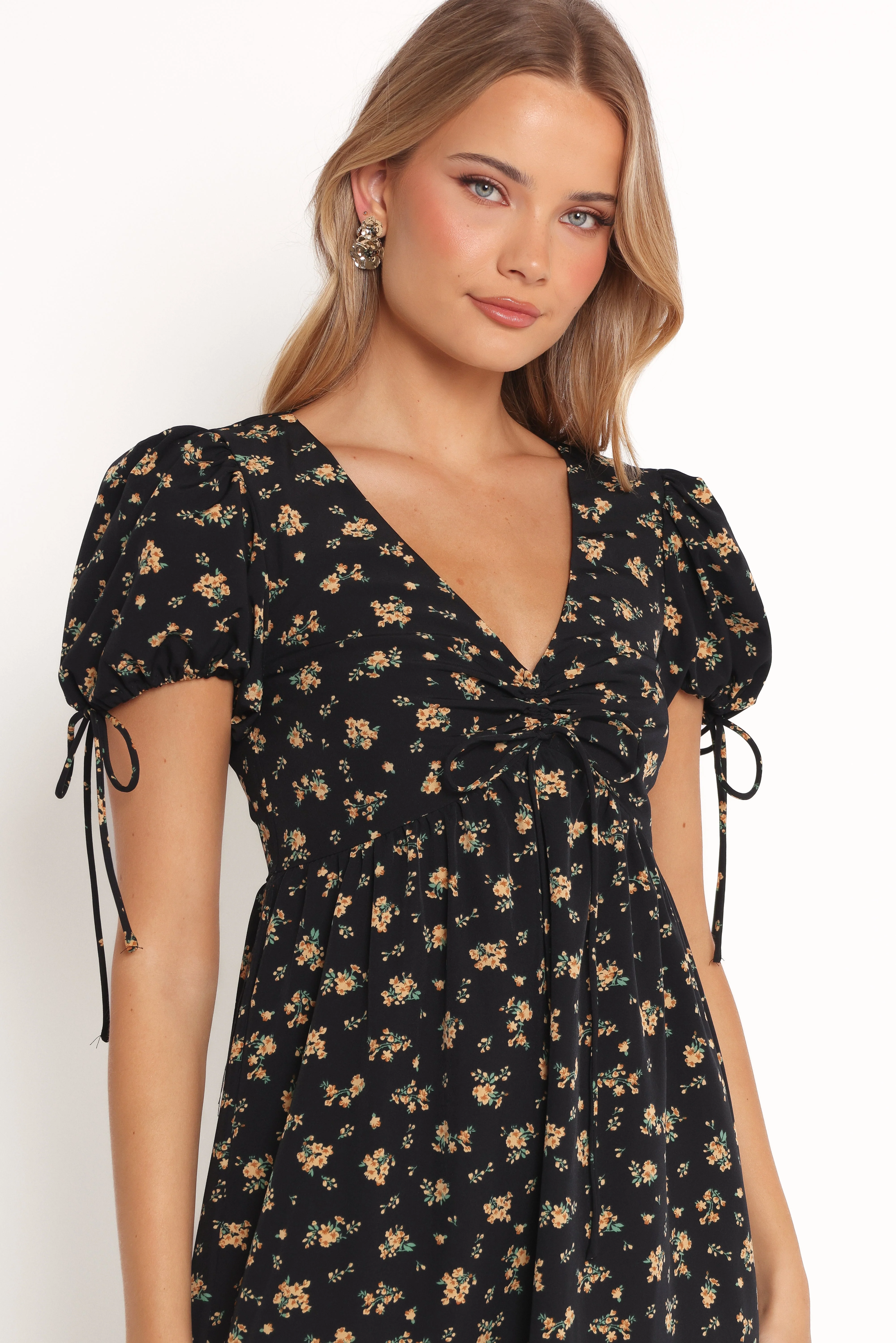Zina Maxi Dress - Black Floral