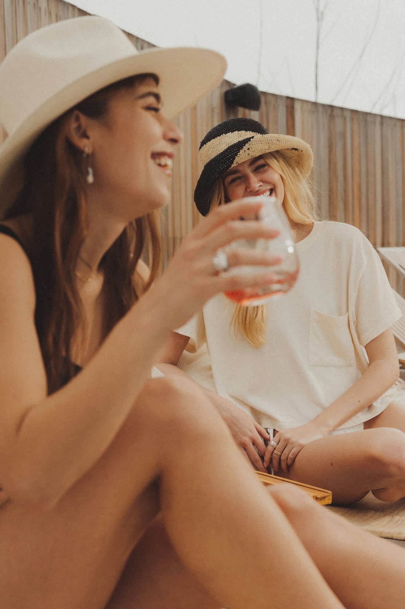 Redding Bucket Hat - Whitecap/Black