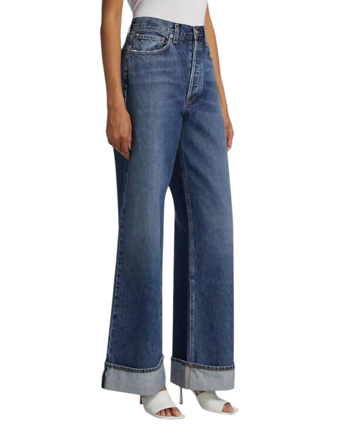 Dame Jeans In Control