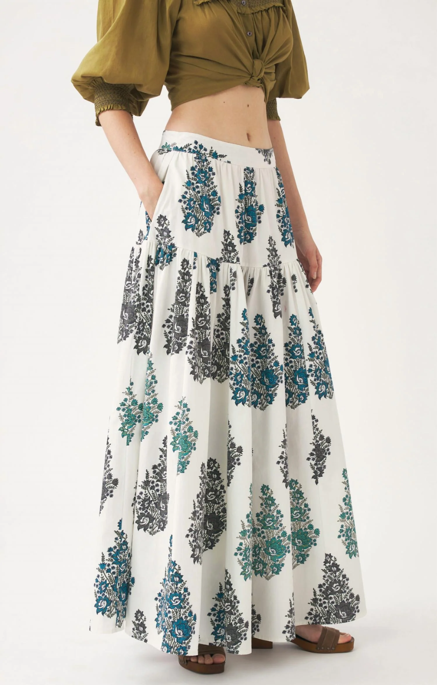 Muguet Maxi Skirt In White