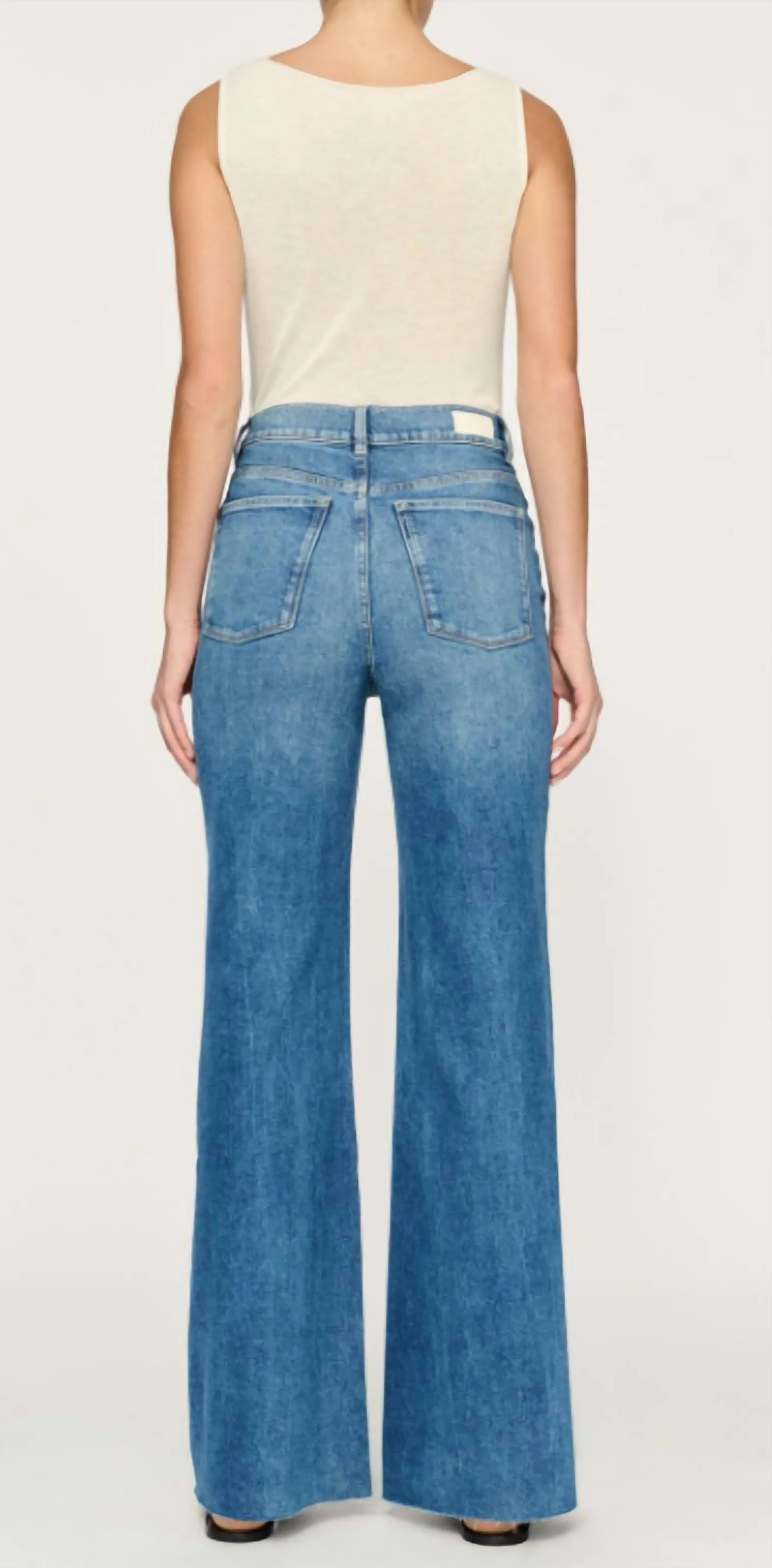 Hepburn 32 In Driggs