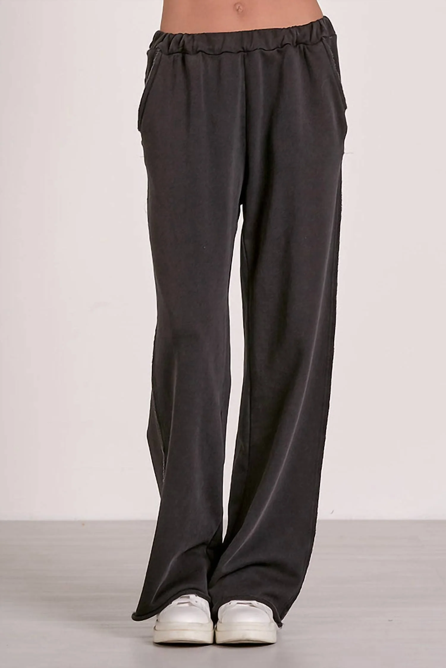 Elastic Wide Leg Pant In Black