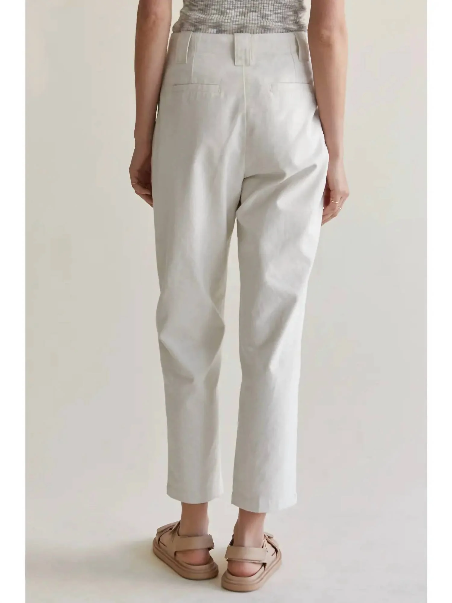 Marcello Linen Pleated Pant In White