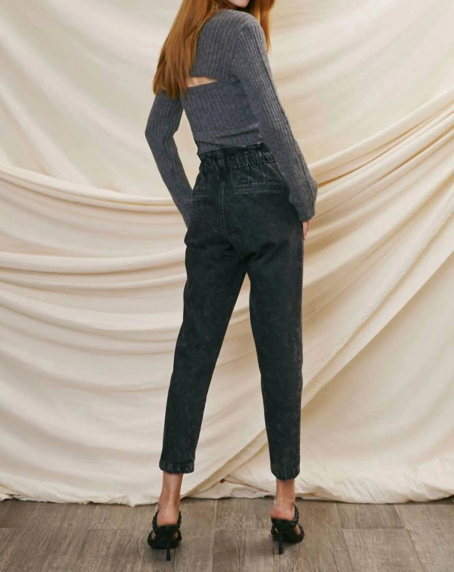 High Rise Mom Paperbag Jeans In Black Wash