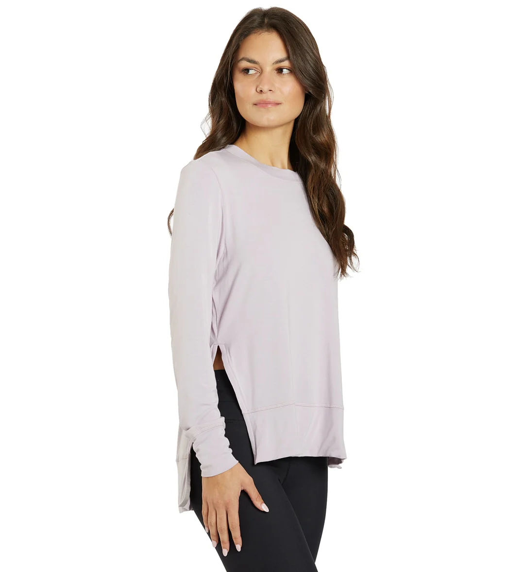 Thrive Societe Daily Side Slit Pullover