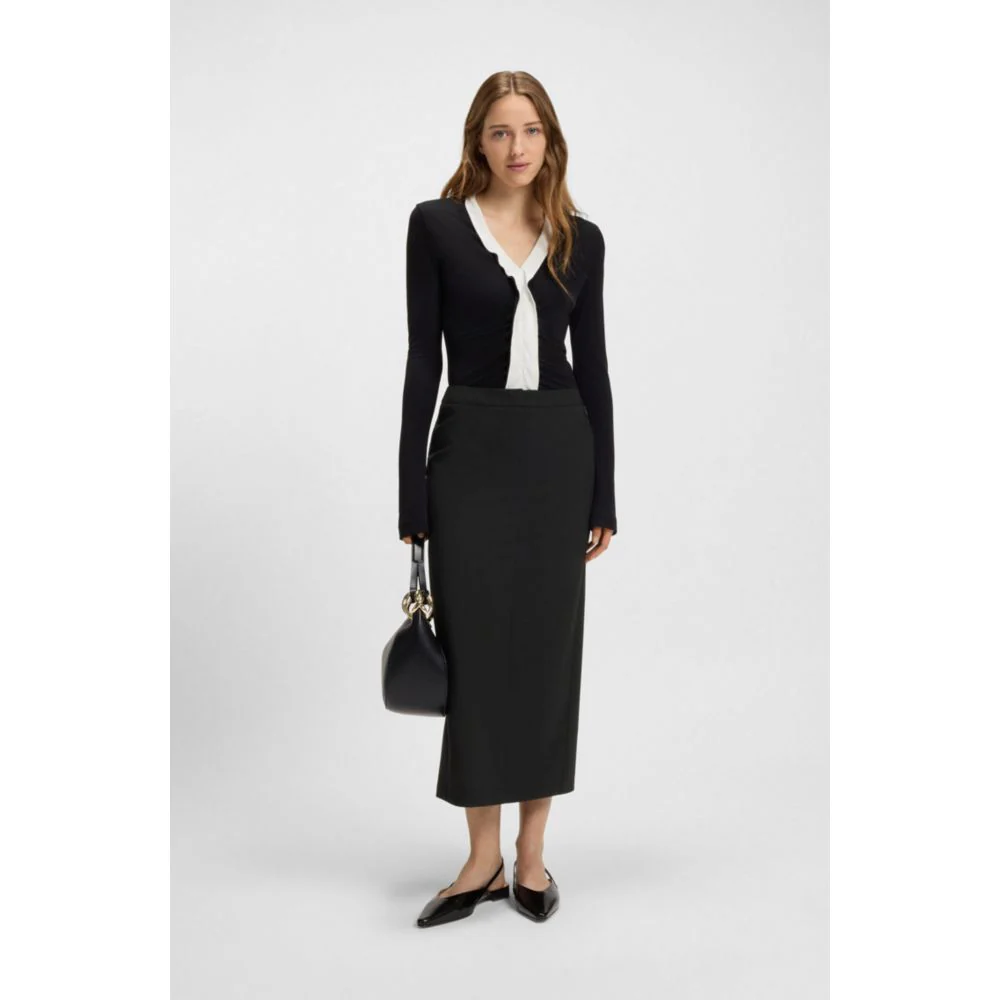 Pencil skirt in wool