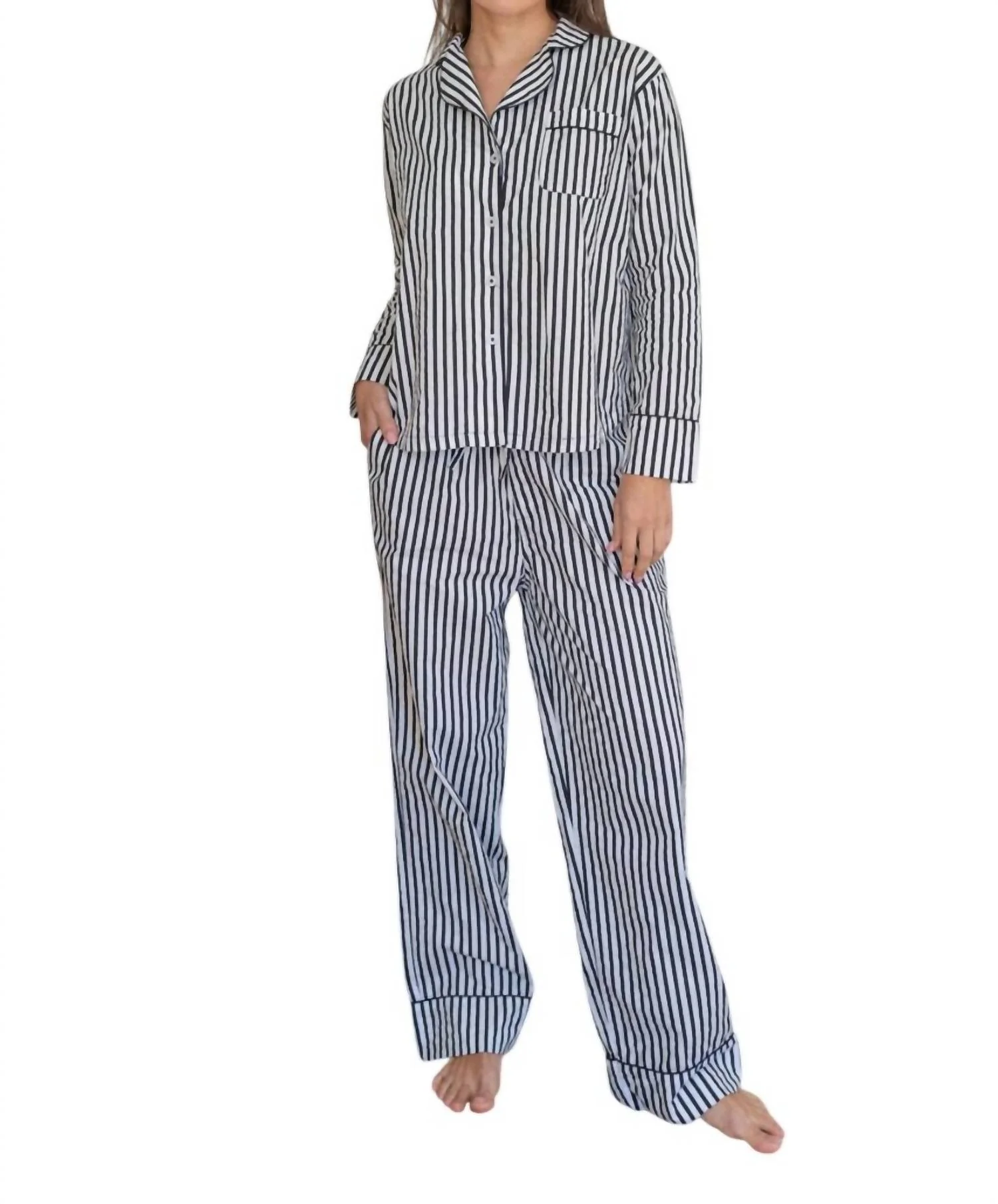 Zee Zee Long Sleeve Set Pajama In Black White Stripe