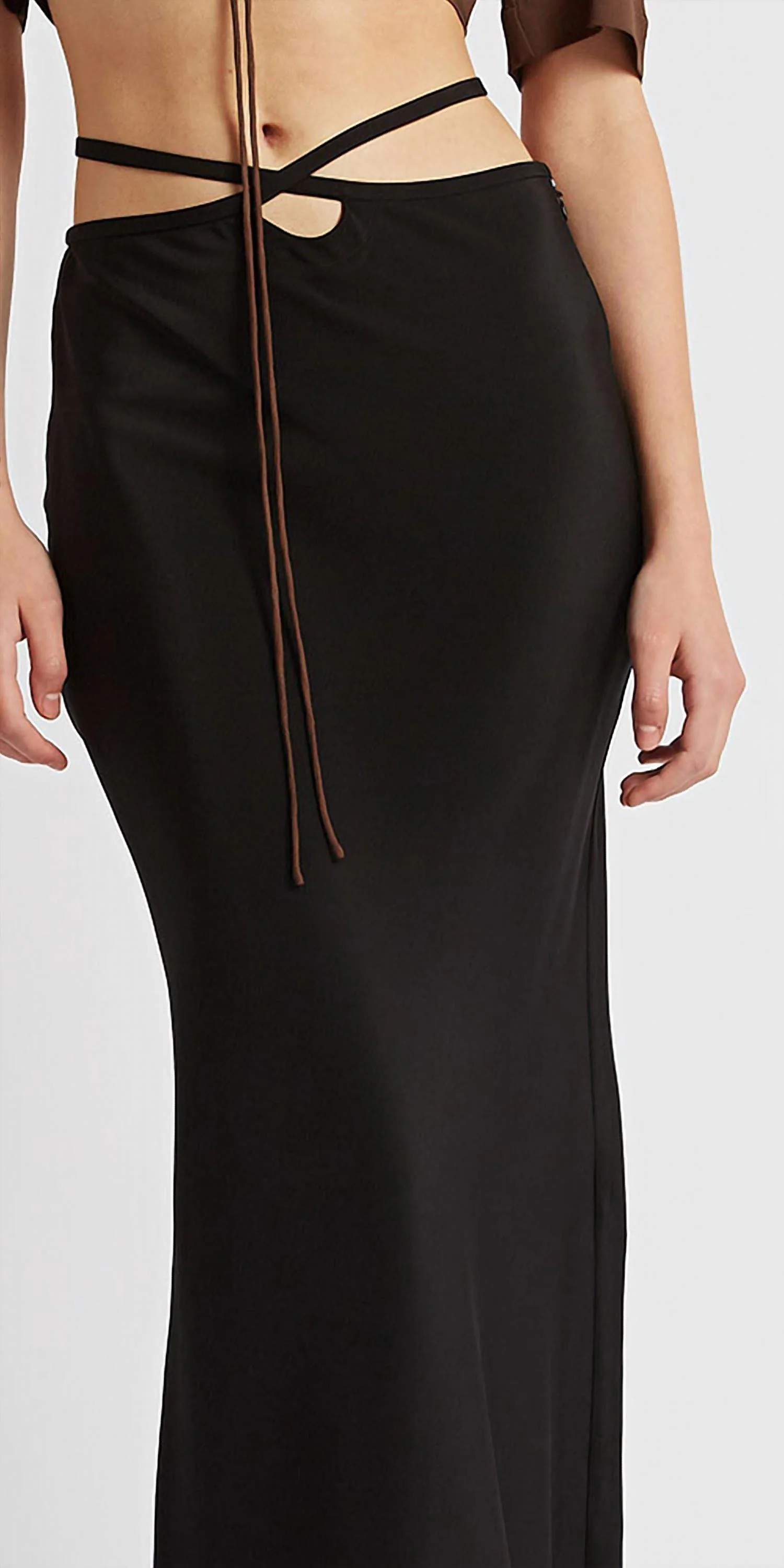 Loophole Tie Midi Skirt In Black